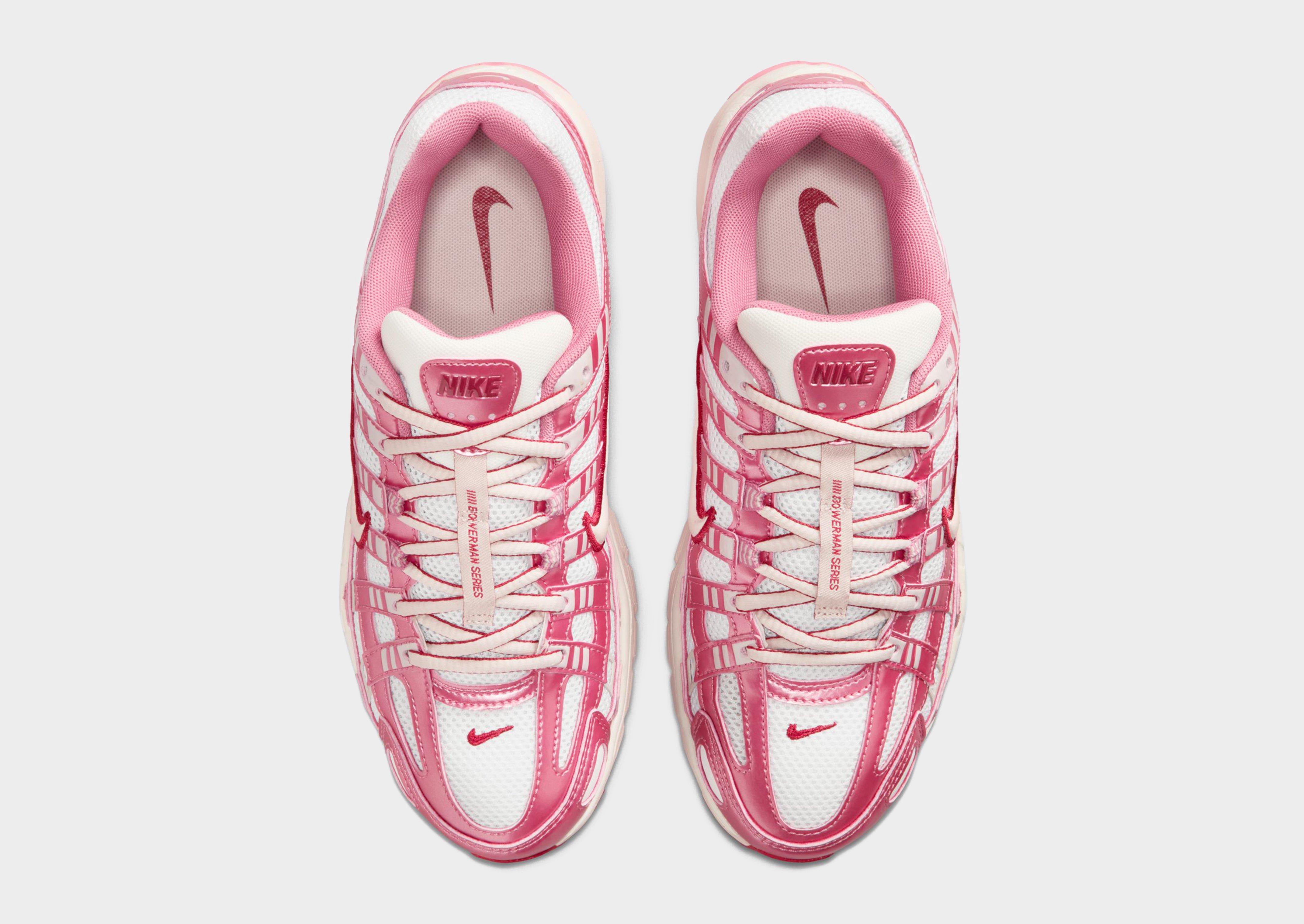 Nike Chaussure pour femme P-6000