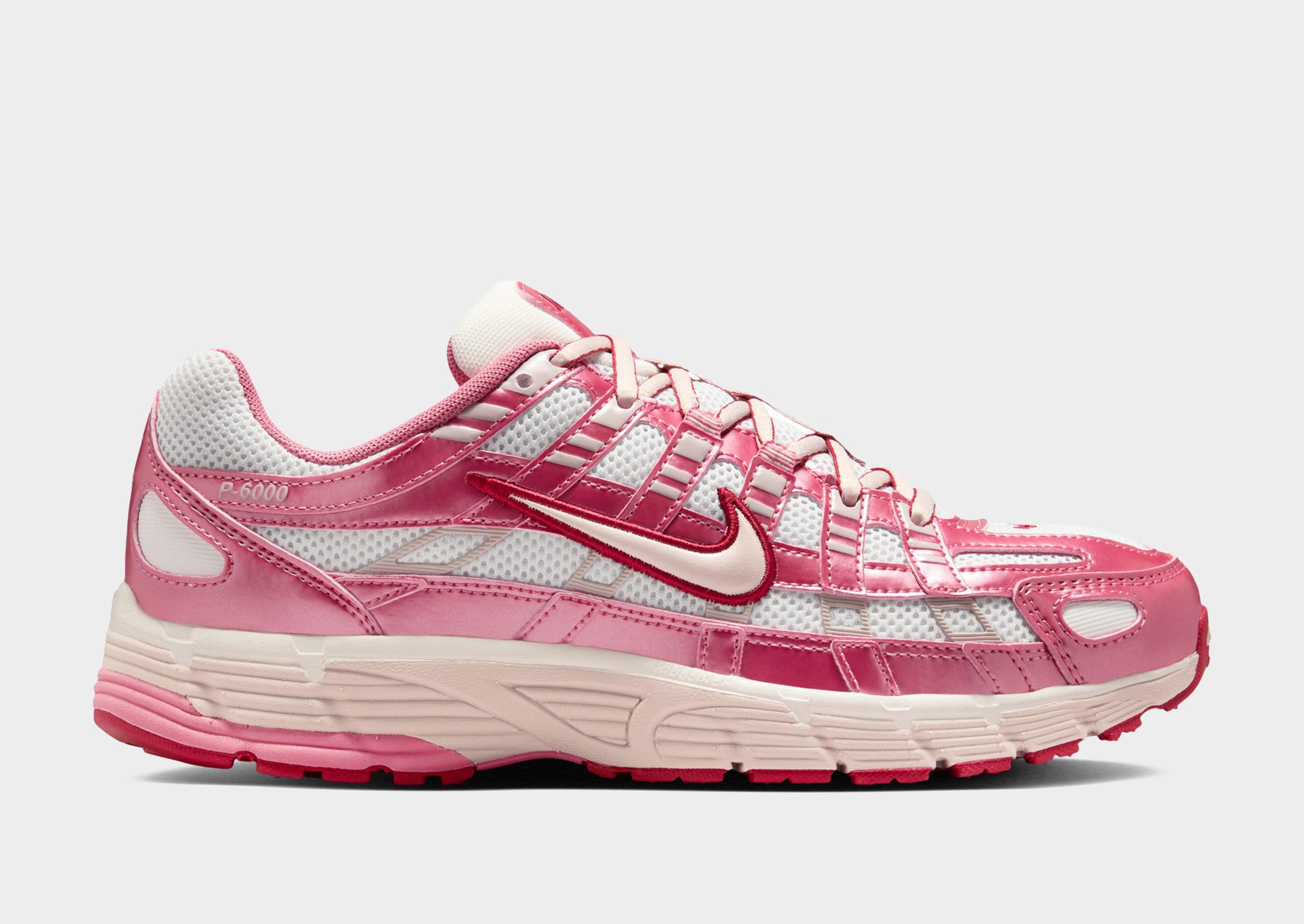 Nike Chaussure pour femme P-6000