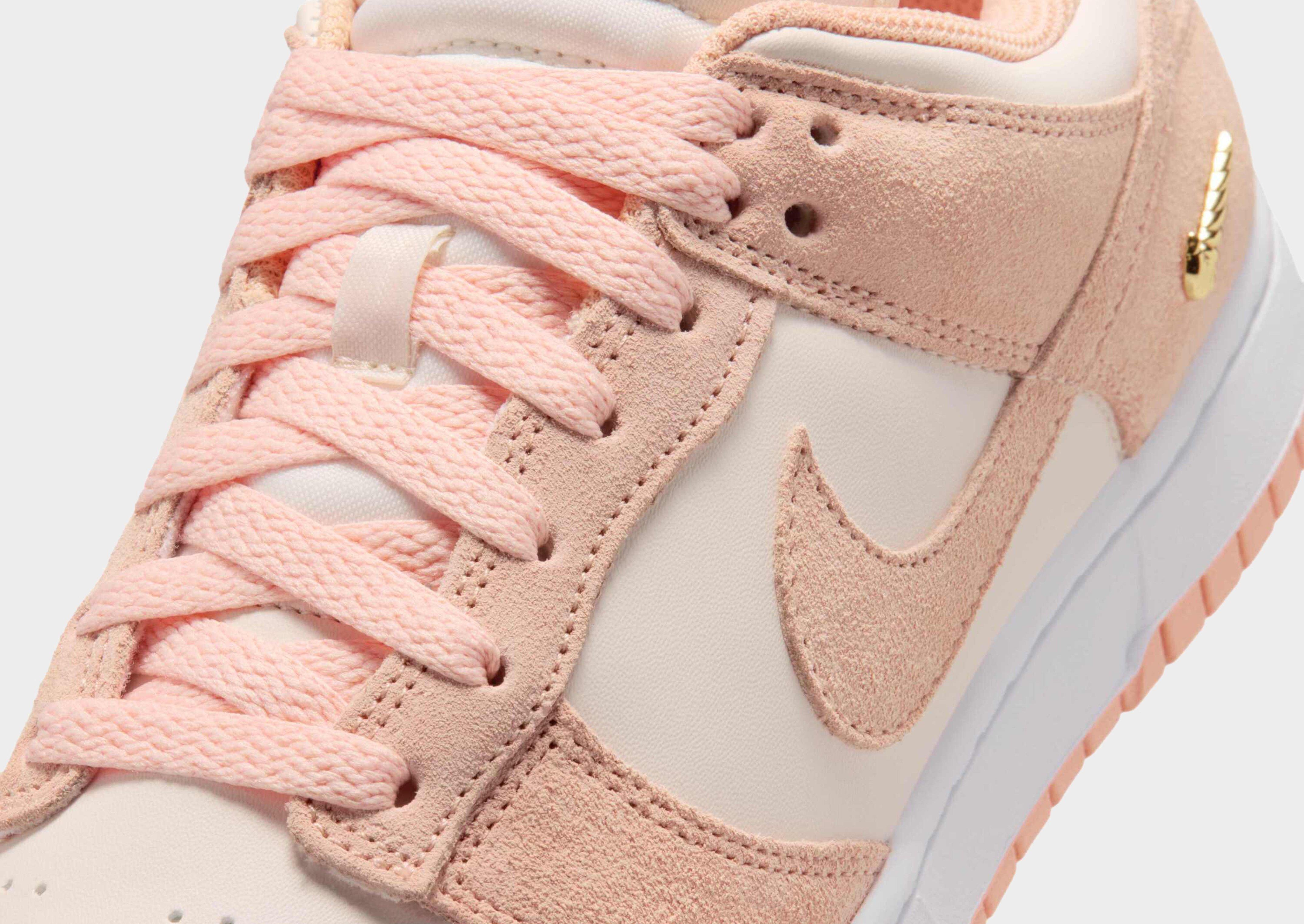 Nike Dunk Low Women's