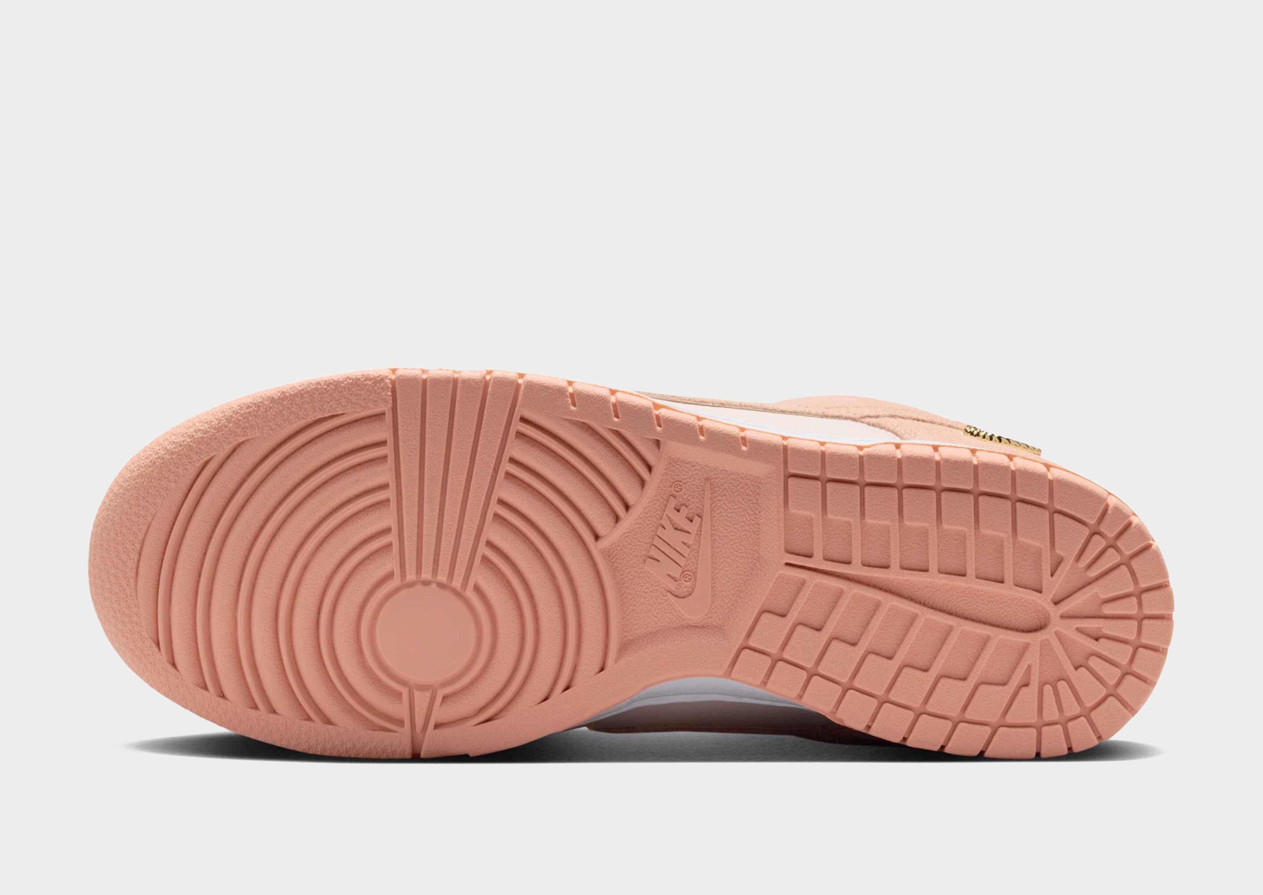 Nike Dunk Low Women's