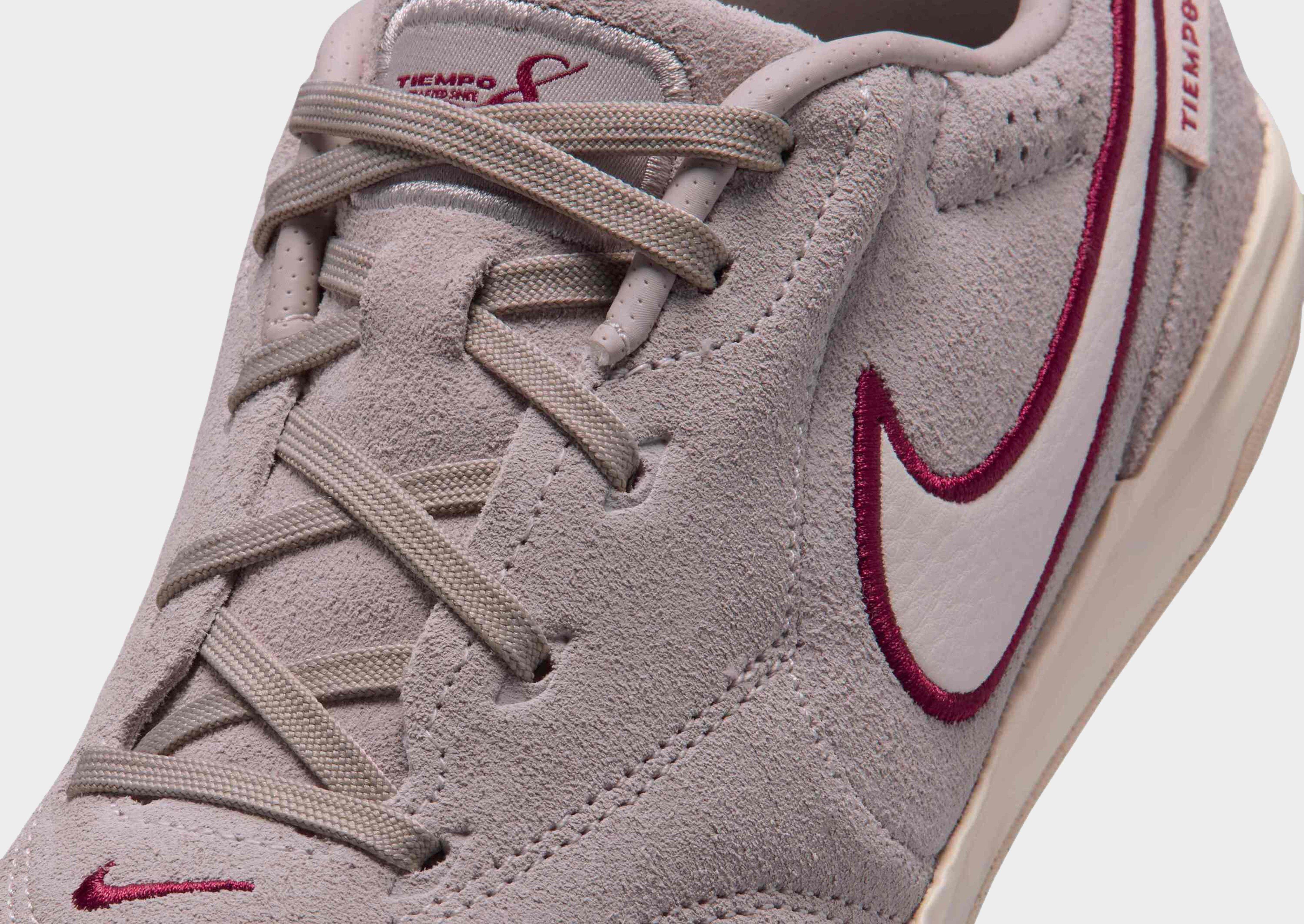 Nike OLDER KIDS' INDOOR