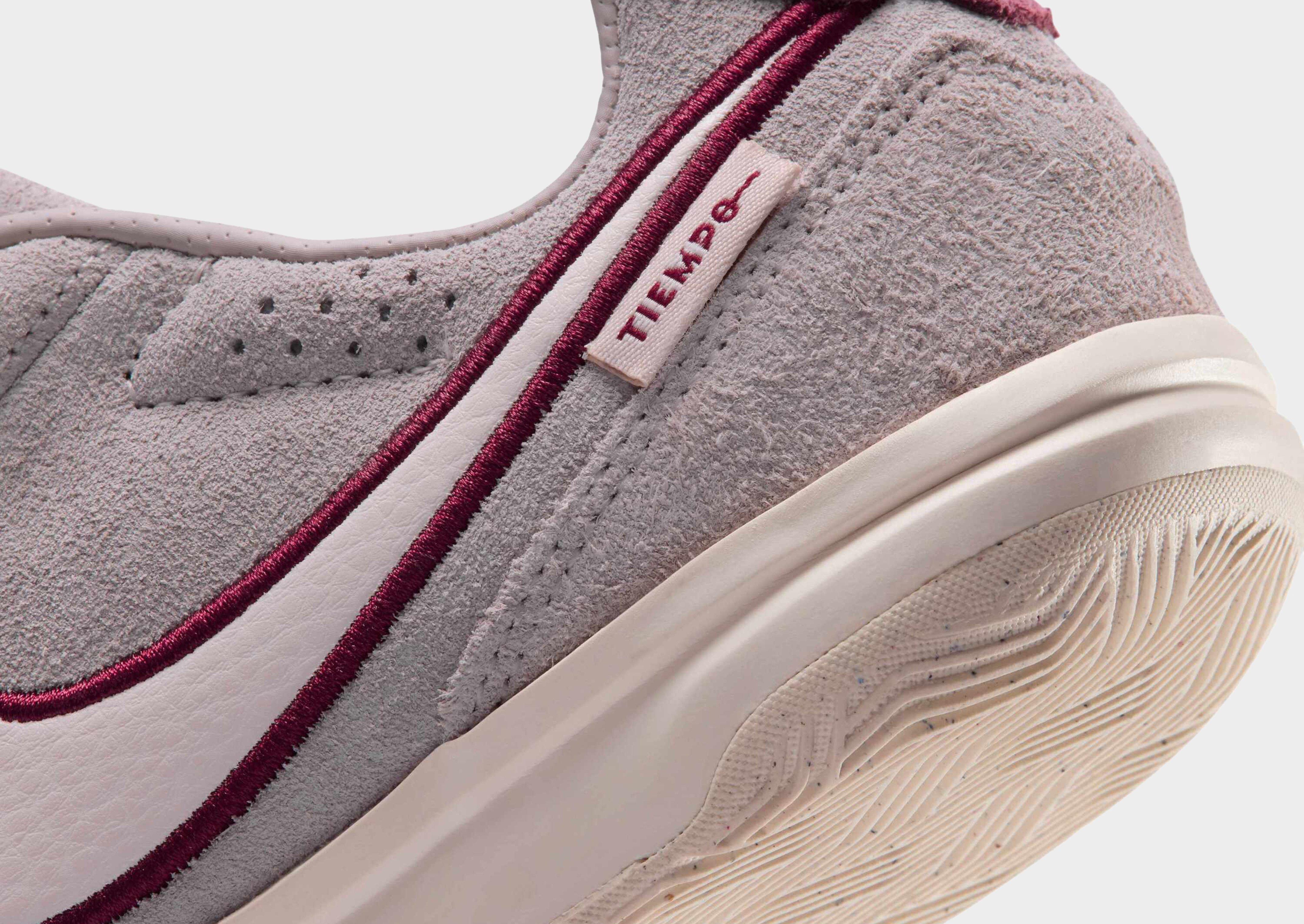 Nike OLDER KIDS' INDOOR