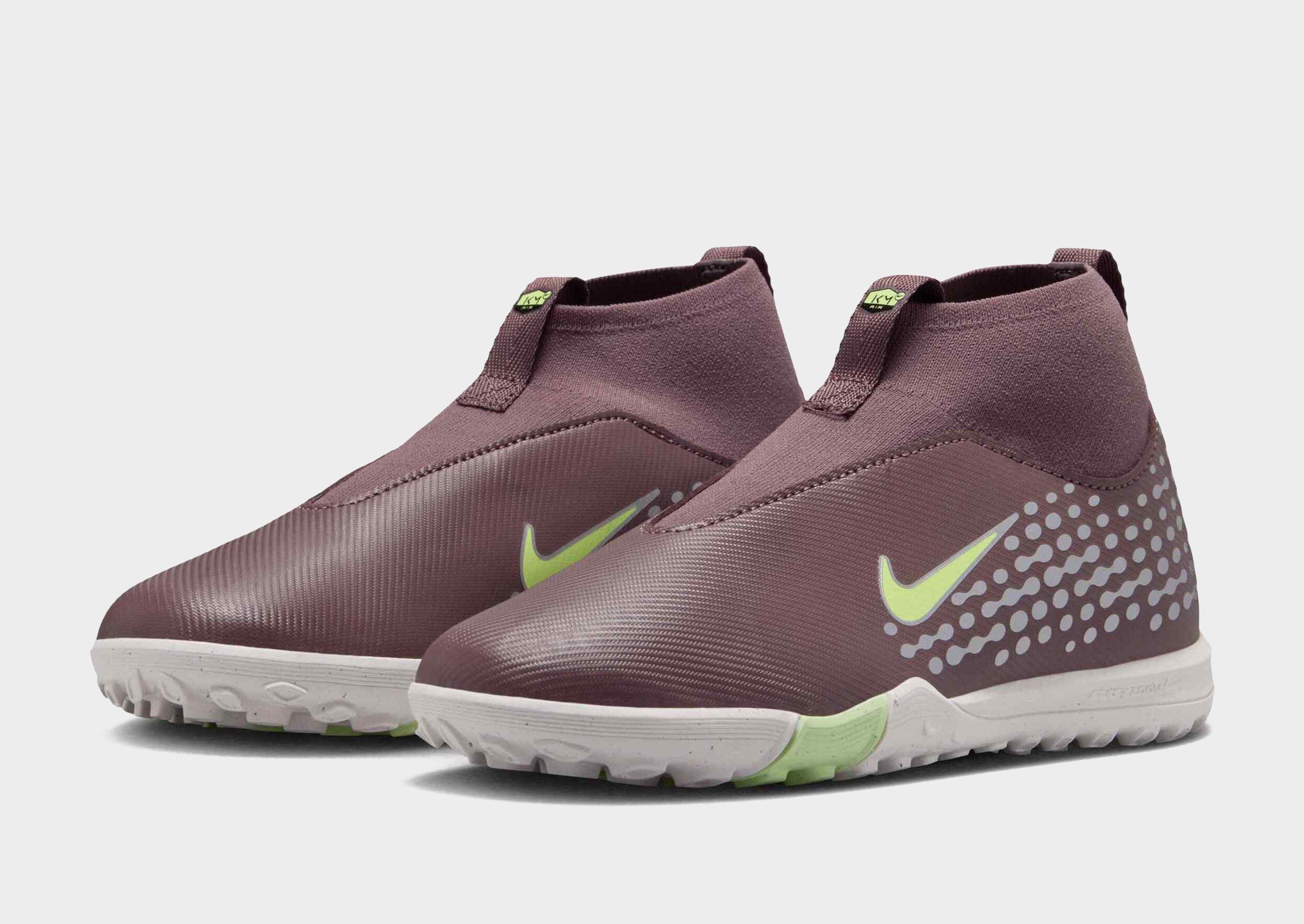 Nike OLDER KIDS' TURF