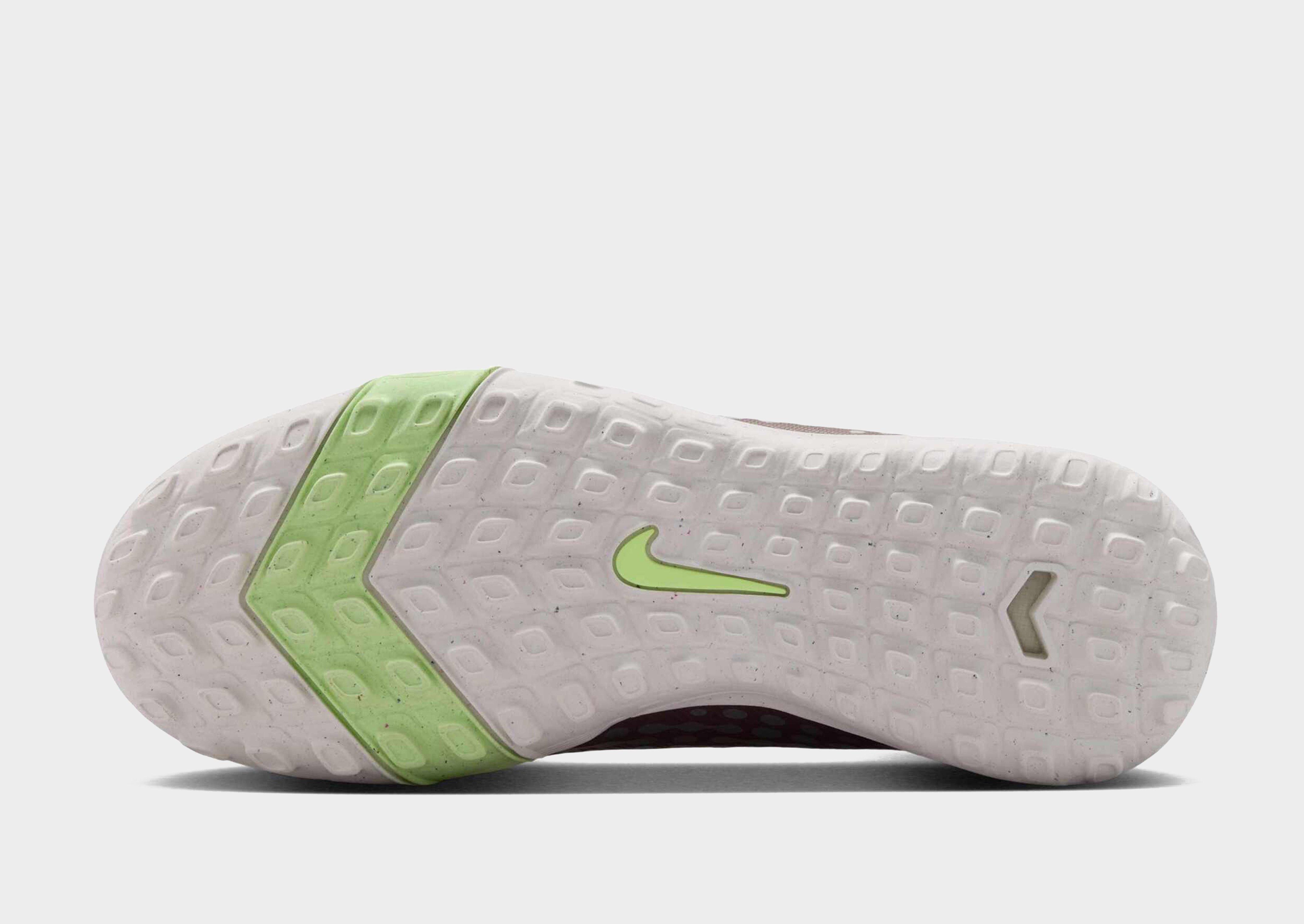Nike OLDER KIDS' TURF