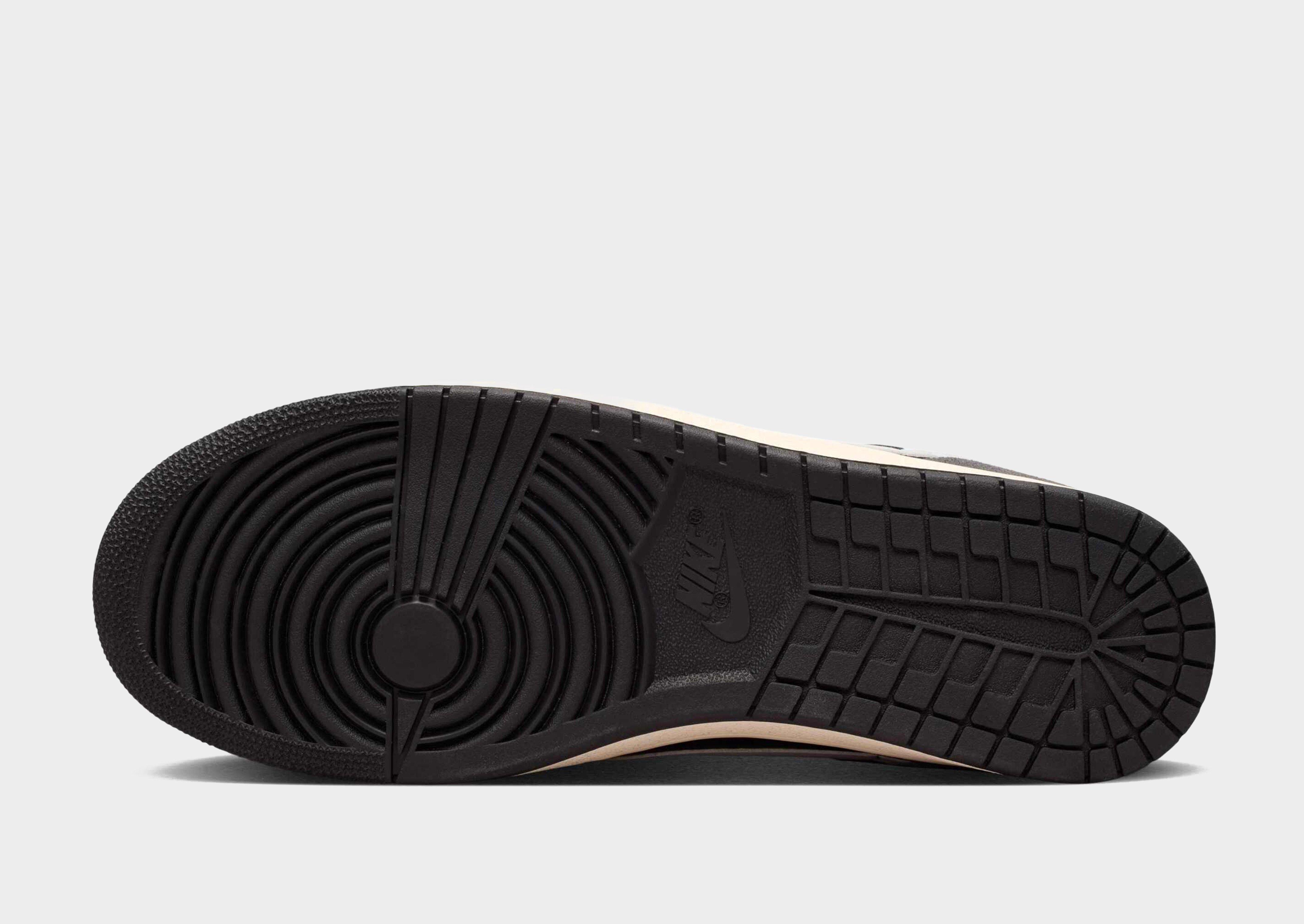 Jordan Air 1 Mid