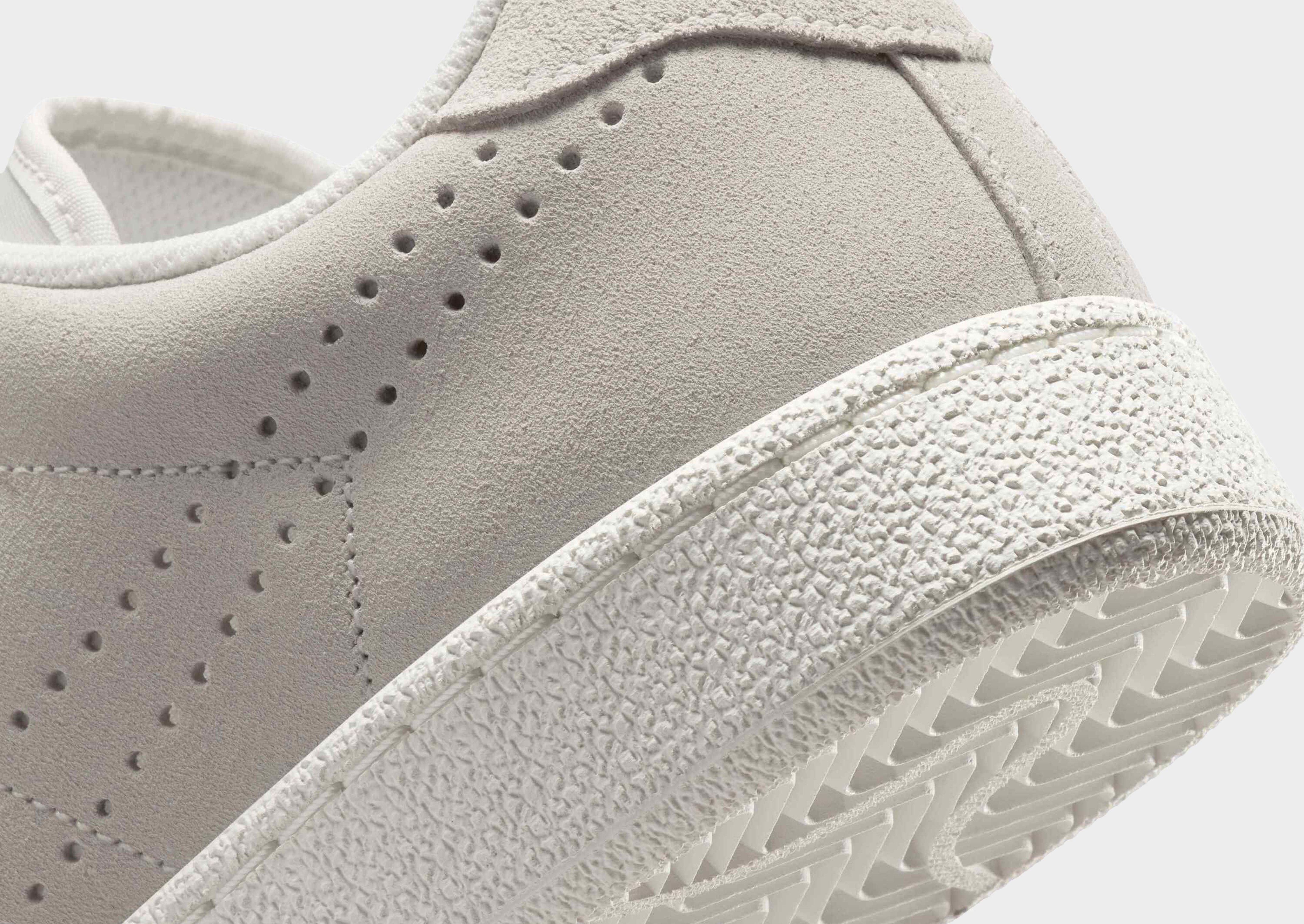 Nike Tennis Classic Women's