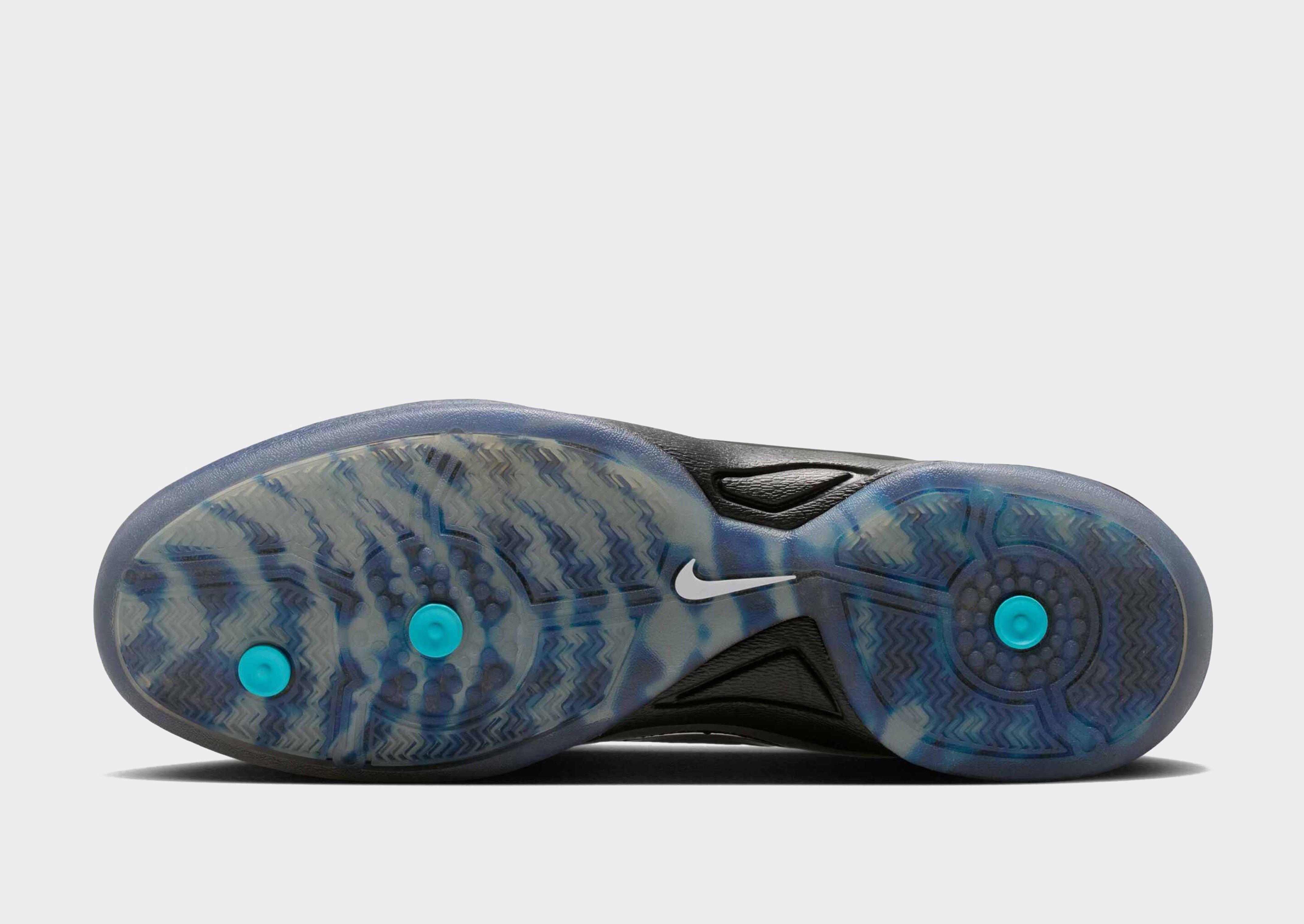 Nike Chaussure de foot Total 90