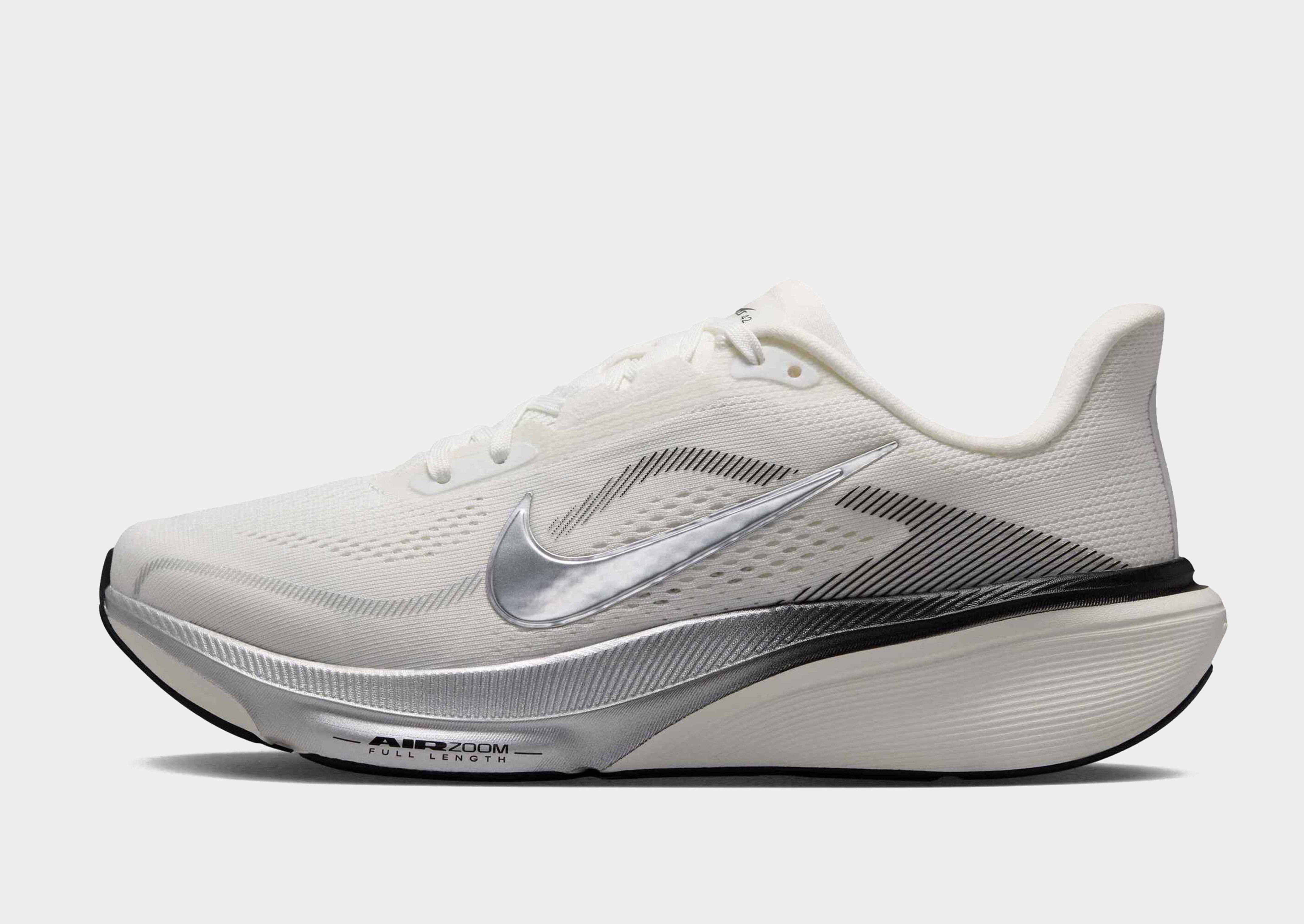 Nike WOMEN'S ROAD RUNNING