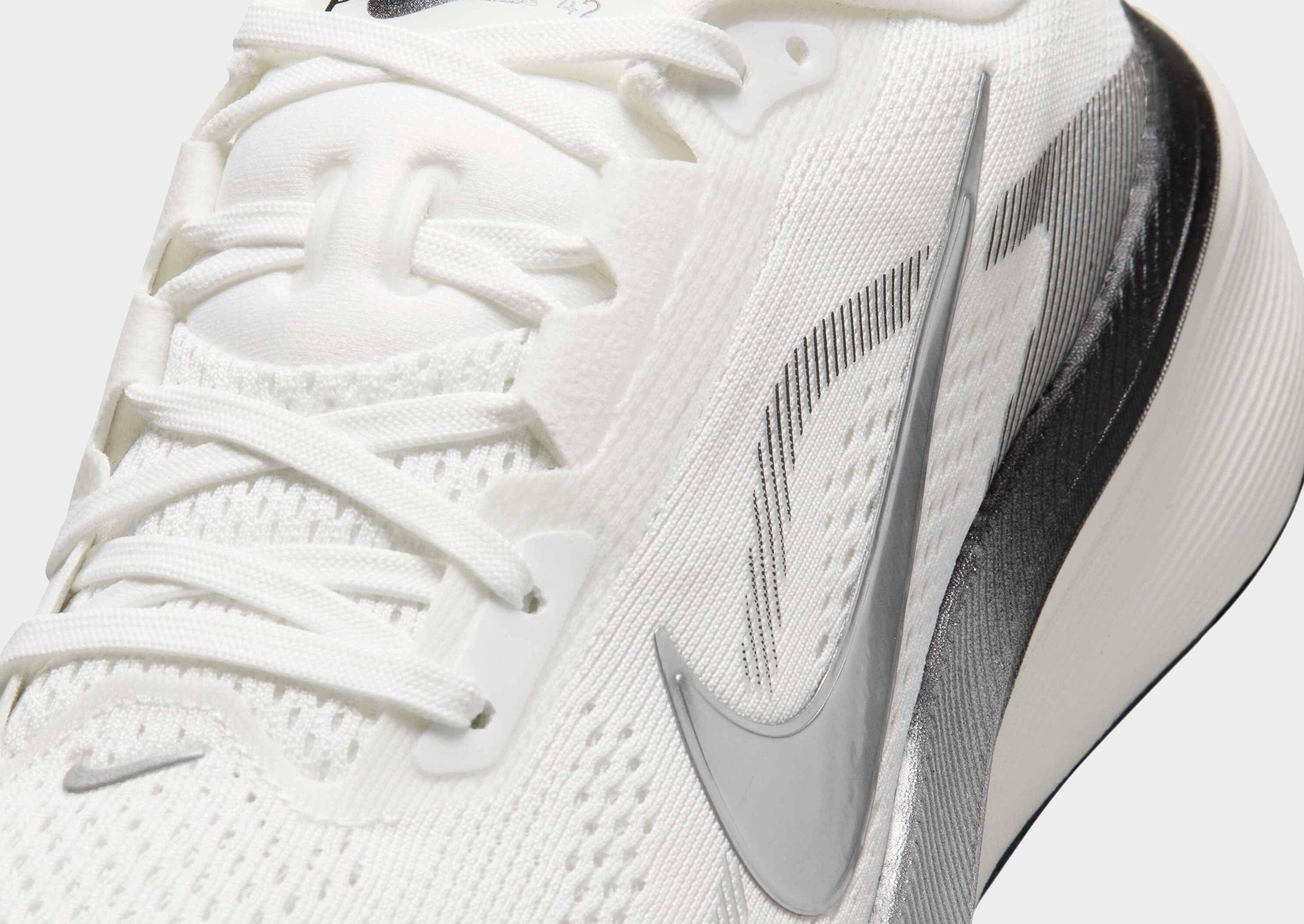 Nike WOMEN'S ROAD RUNNING