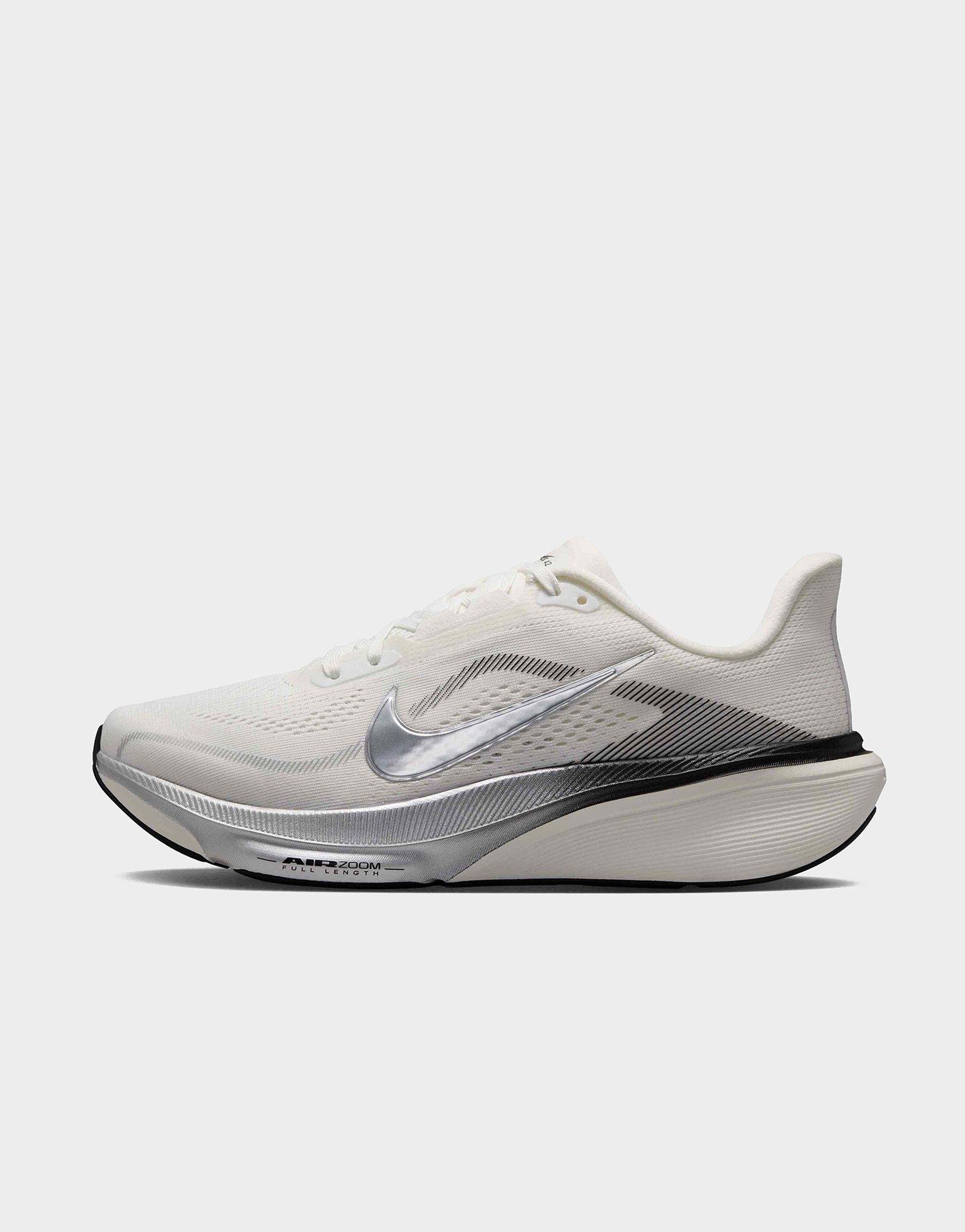 Nike WOMEN'S ROAD RUNNING