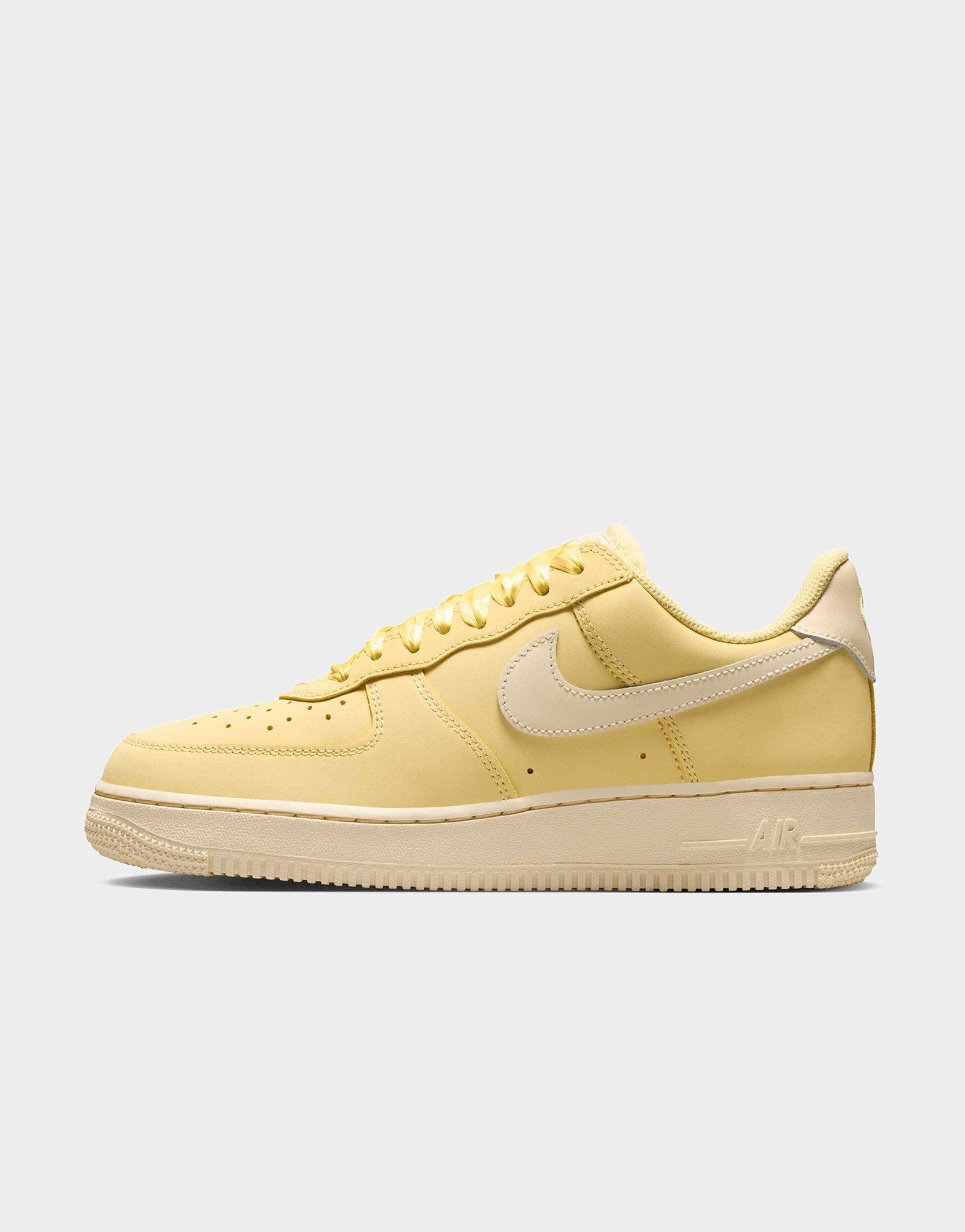 Nike WOMEN'S SHOES AIR FORCE