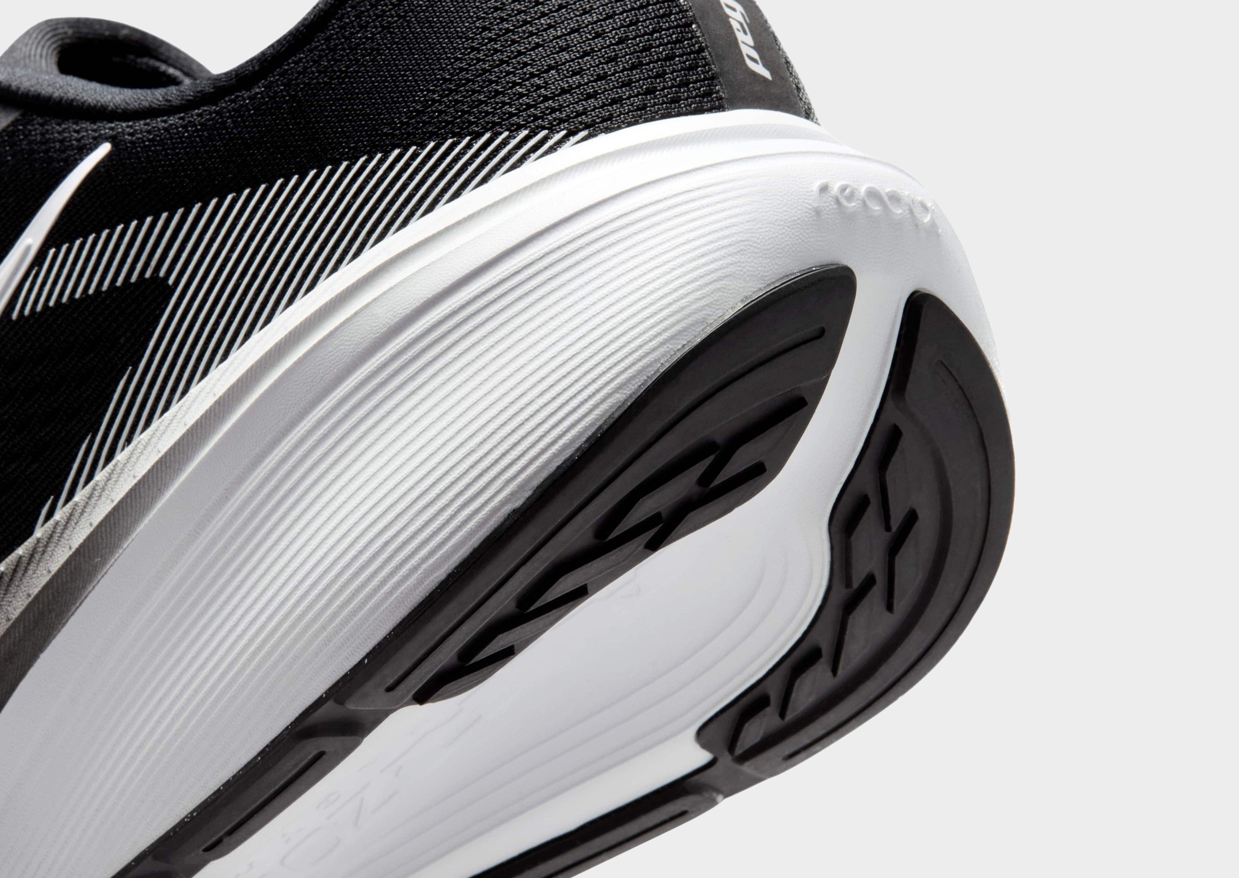 Nike Chaussure de running sur route pour homme (large) Pegasus 42
