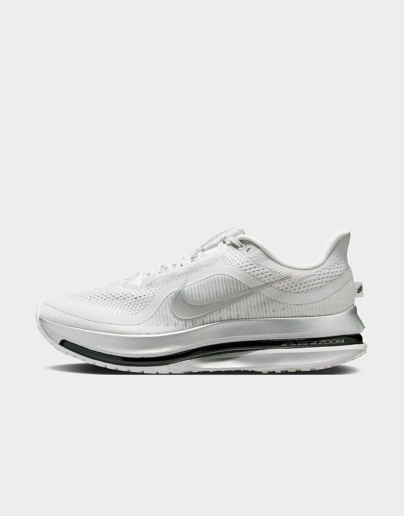 Nike Run Defy