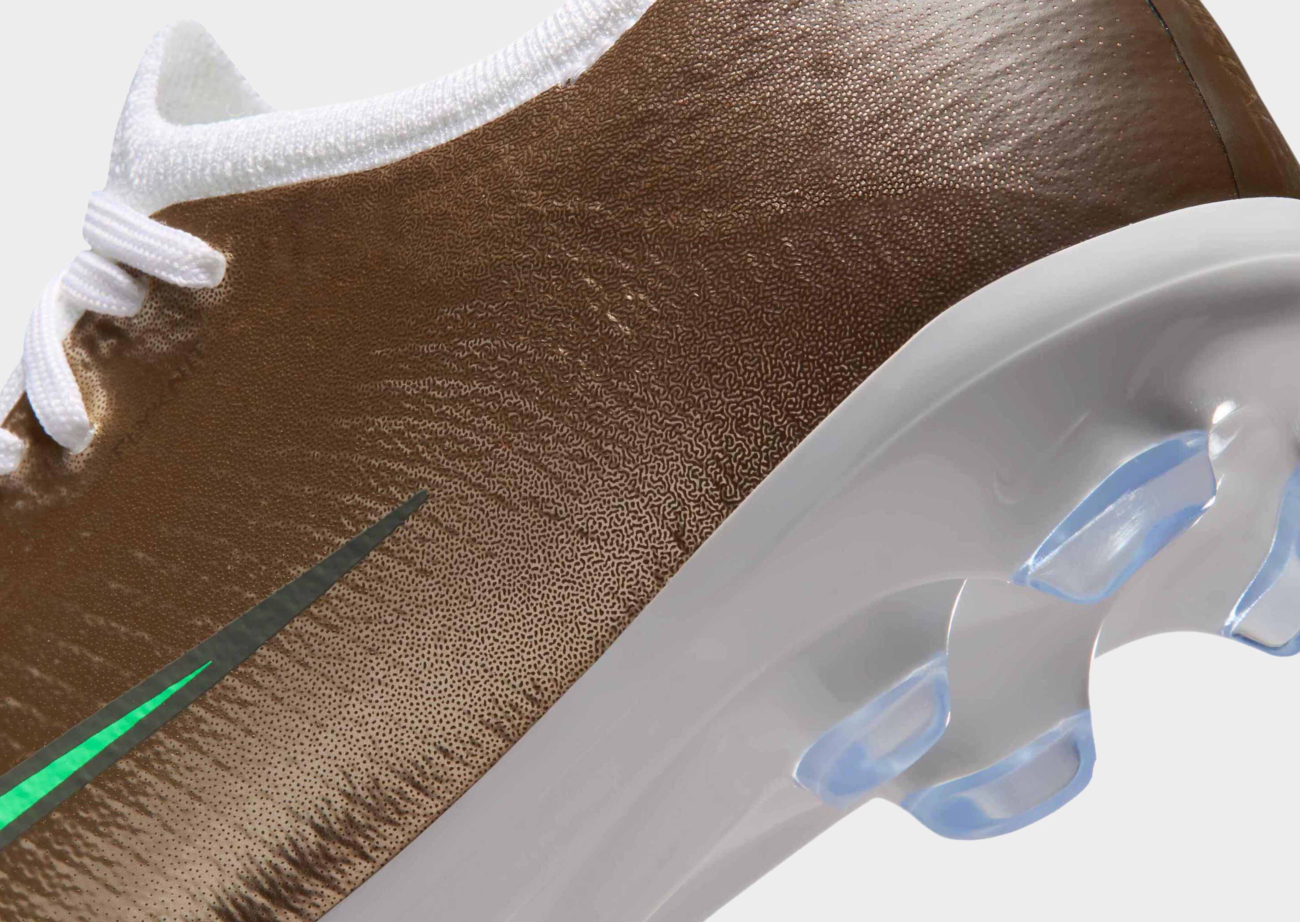 Nike OLDER KIDS' FIRM-GROUND