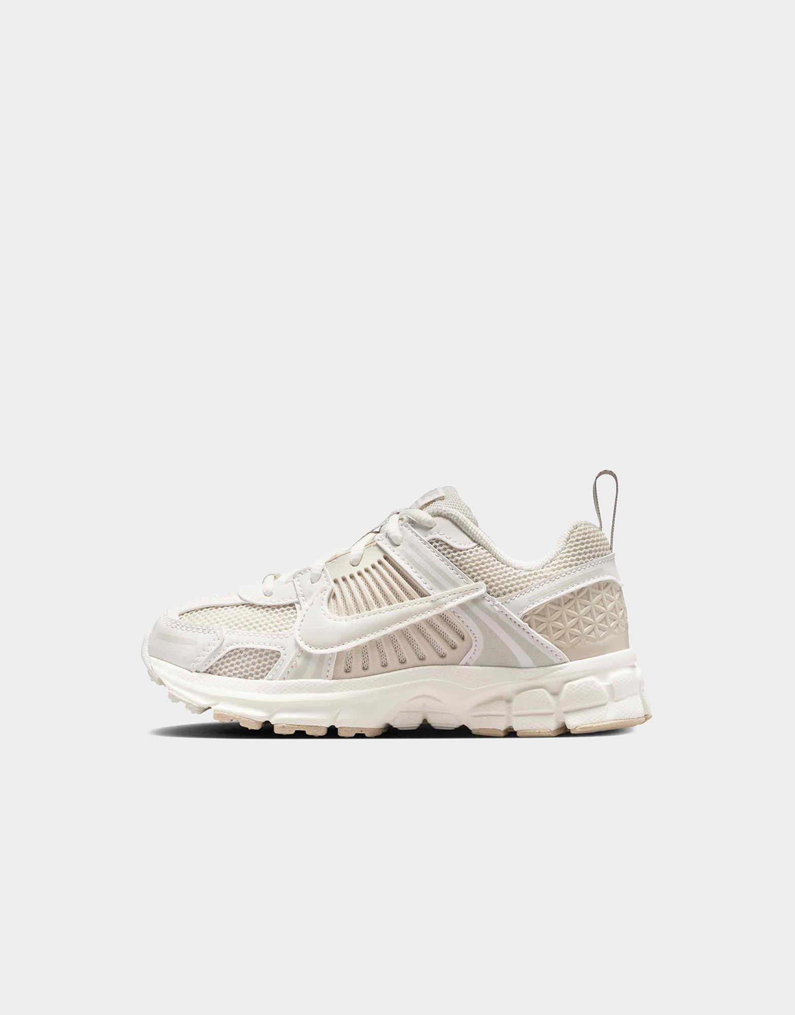 Nike YOUNGER KIDS' SHOES
