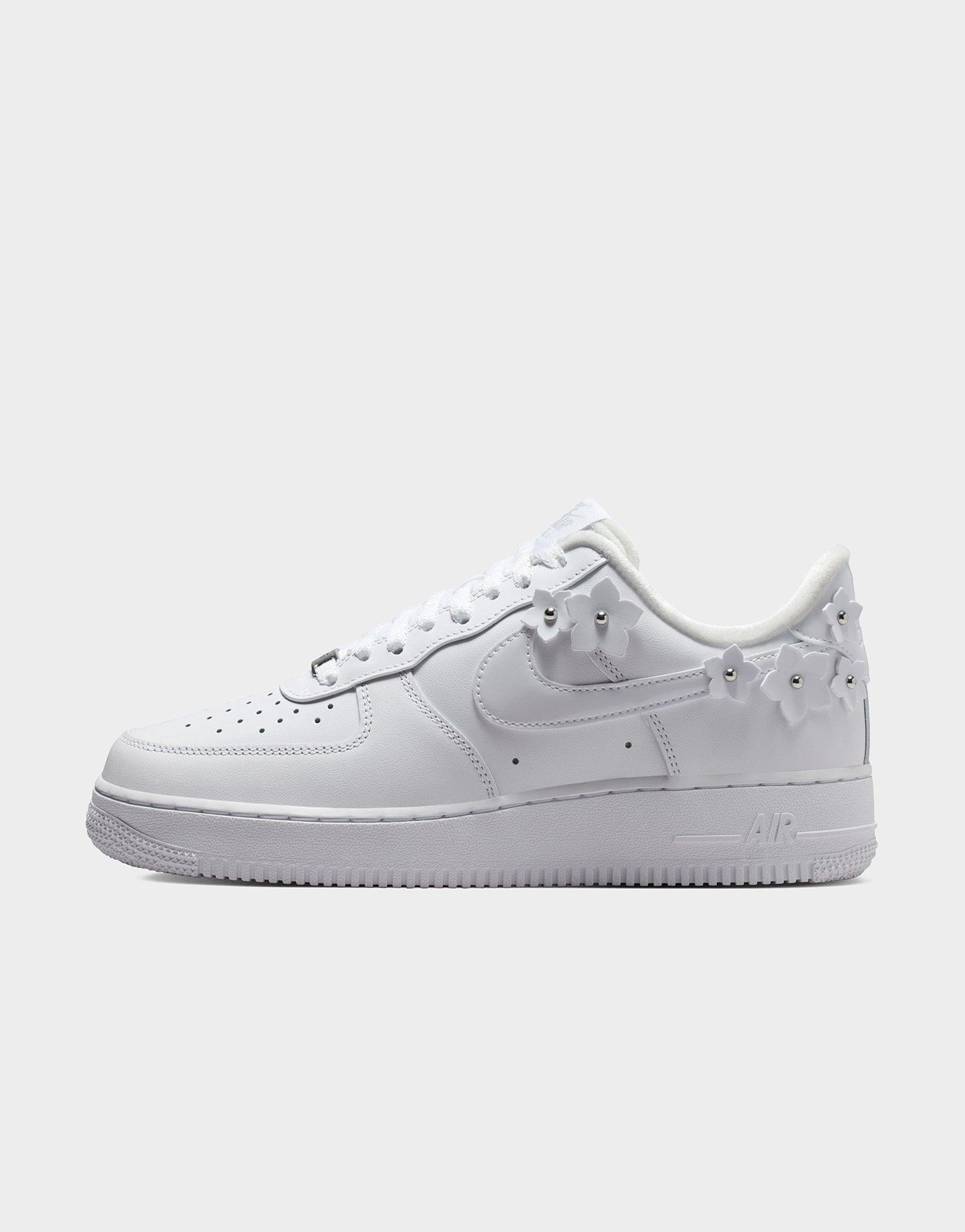 Nike WOMEN'S SHOES AIR FORCE