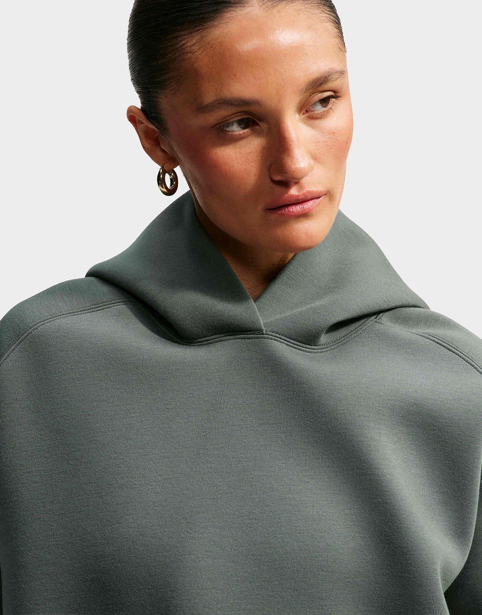 Nike WOMEN'S OVERSIZED