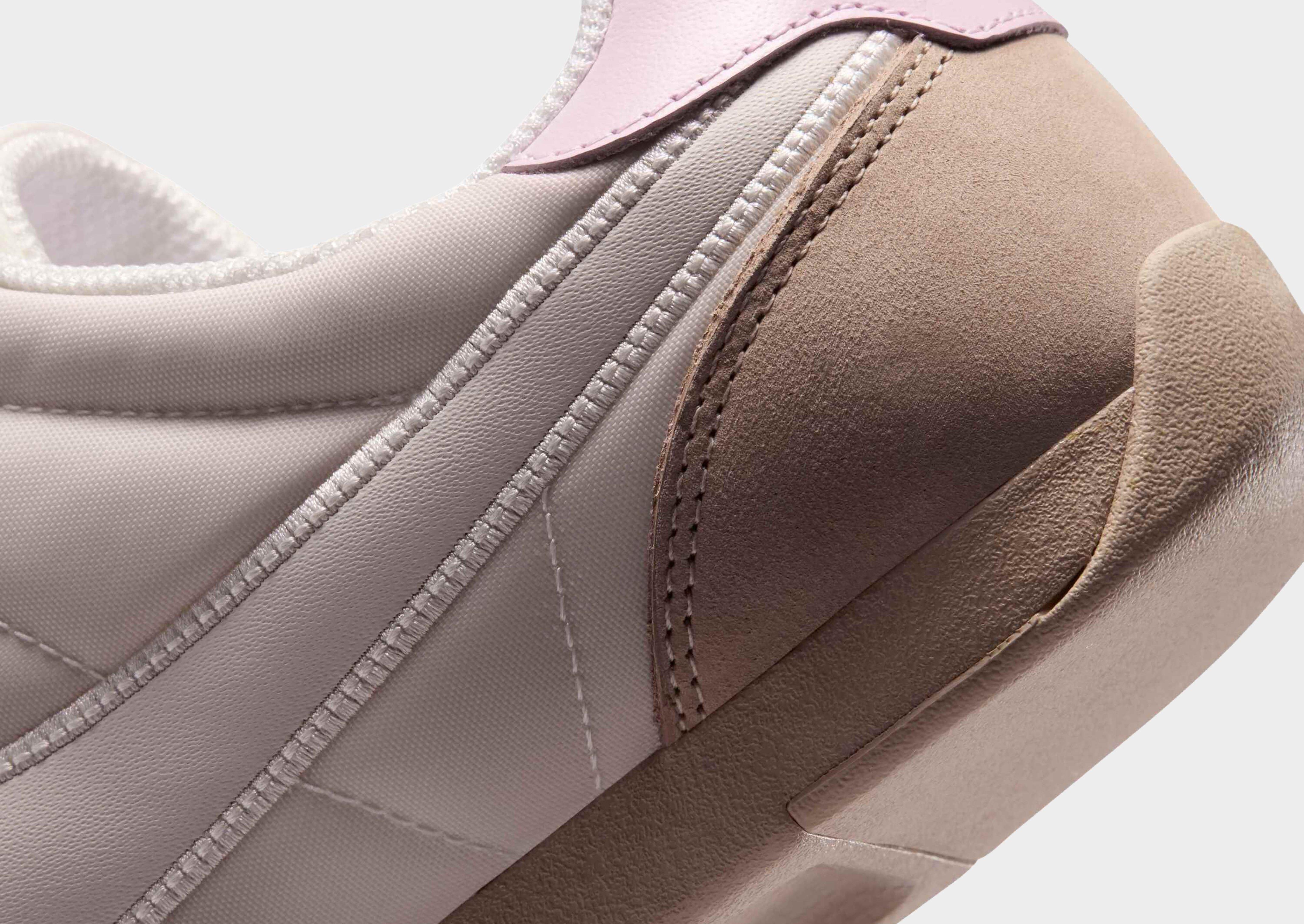 Nike WOMEN'S SHOES SPRINT