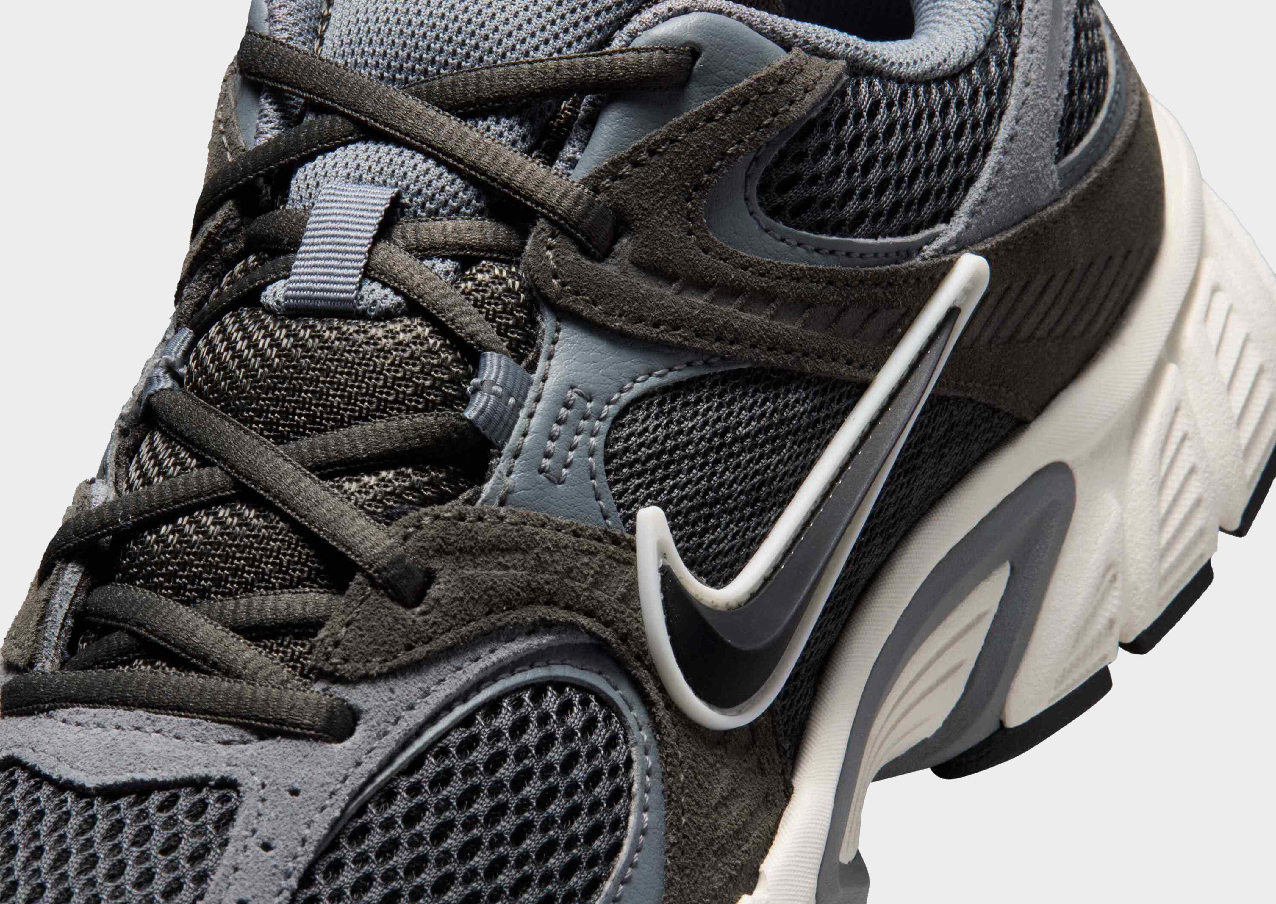 Nike MEN'S SHOES V5 RNR