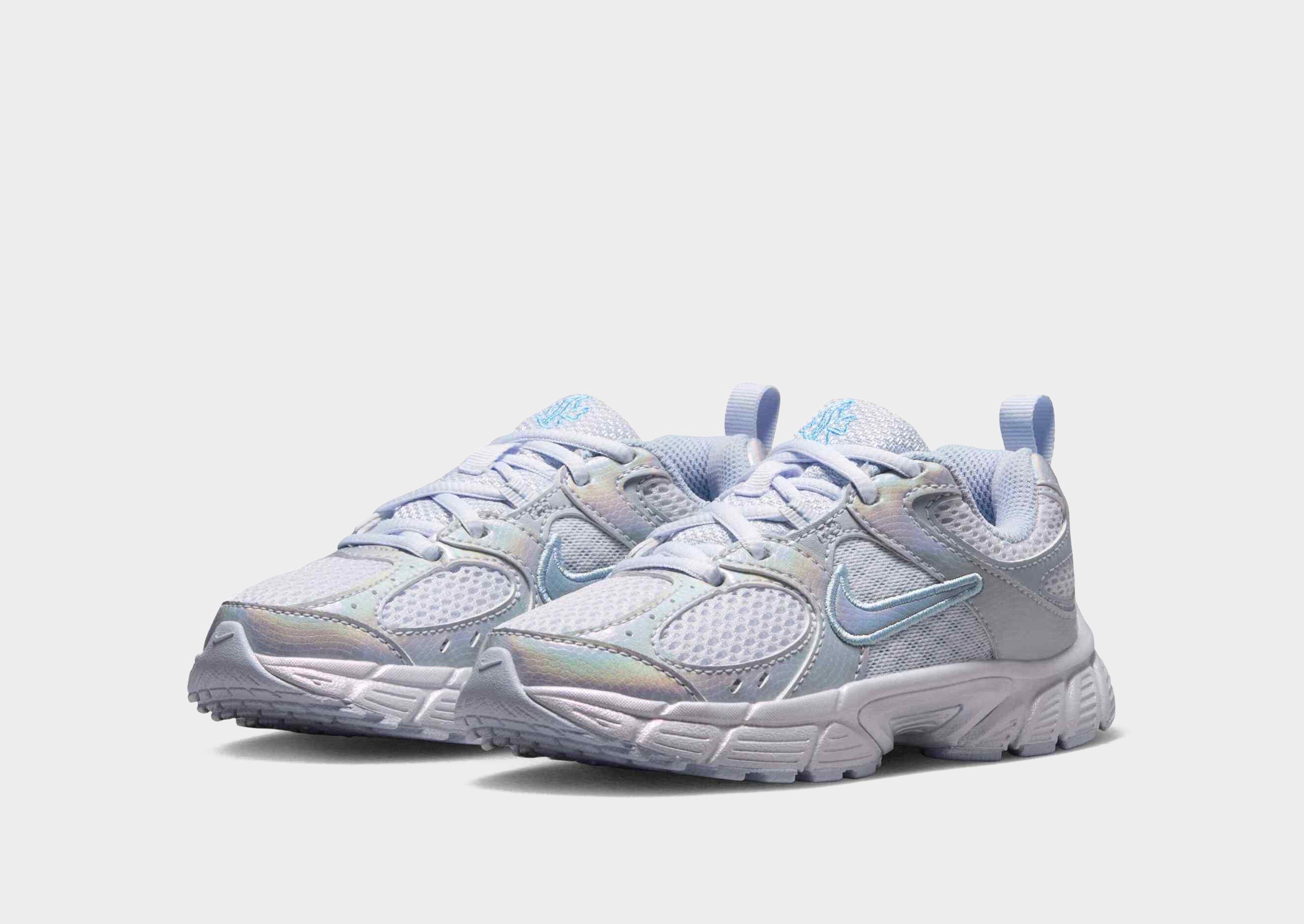 Nike YOUNGER KIDS' SHOES V5