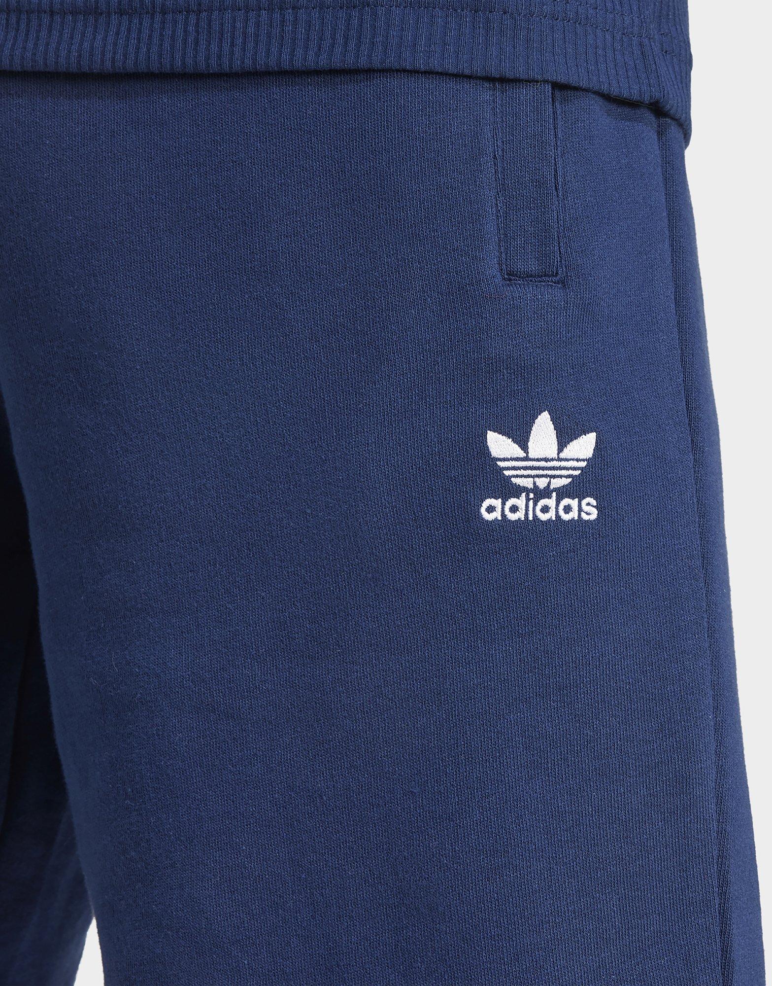 adidas Originals Essentials Trefoil Short
