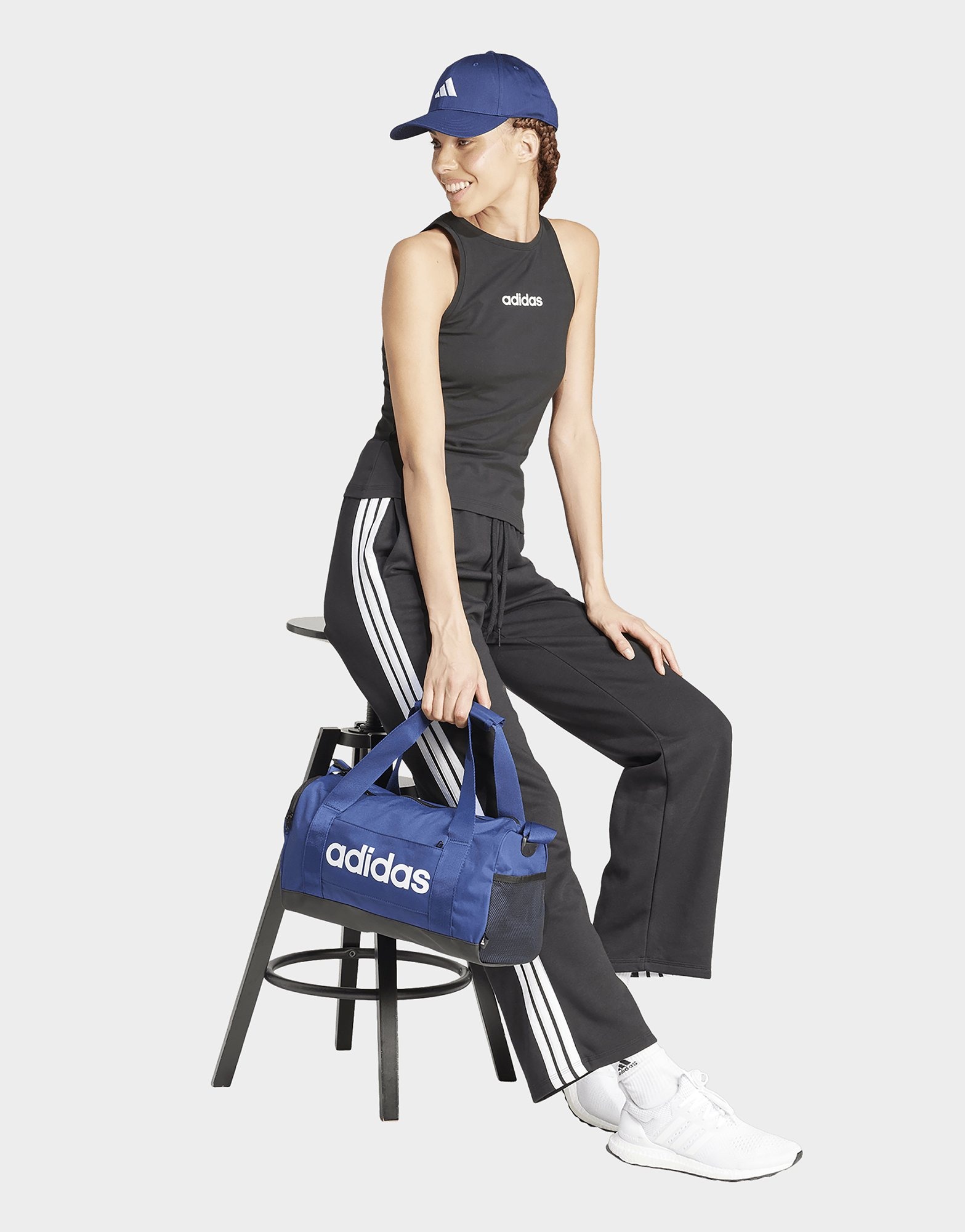adidas Women's Essentials Linear Slim Cotton Tank Top Black/White — foto 2