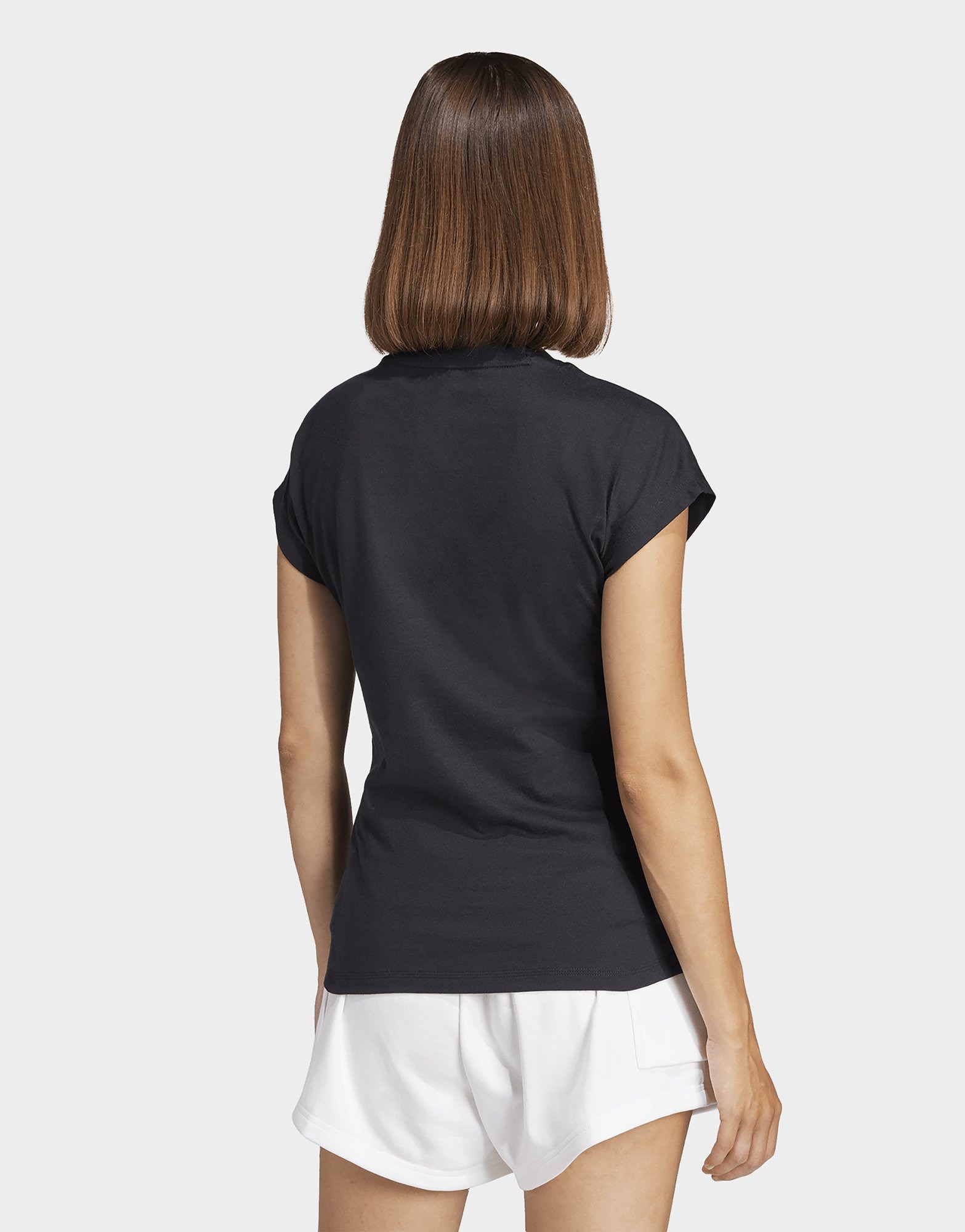 adidas Women's Essentials Linear Cotton T-Shirt Black/White — foto 3