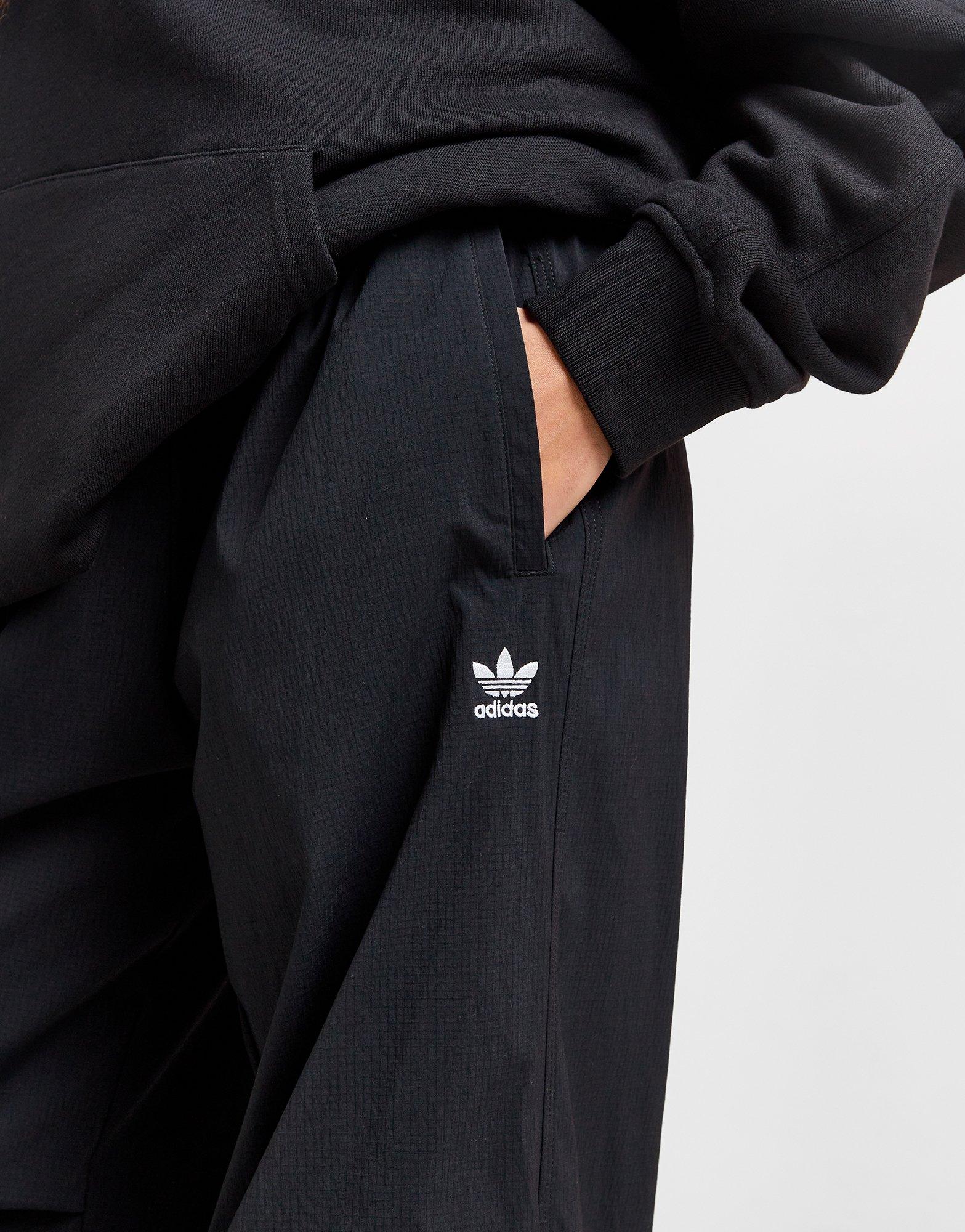 adidas Originals Essentials Ripstop Parachute Pants