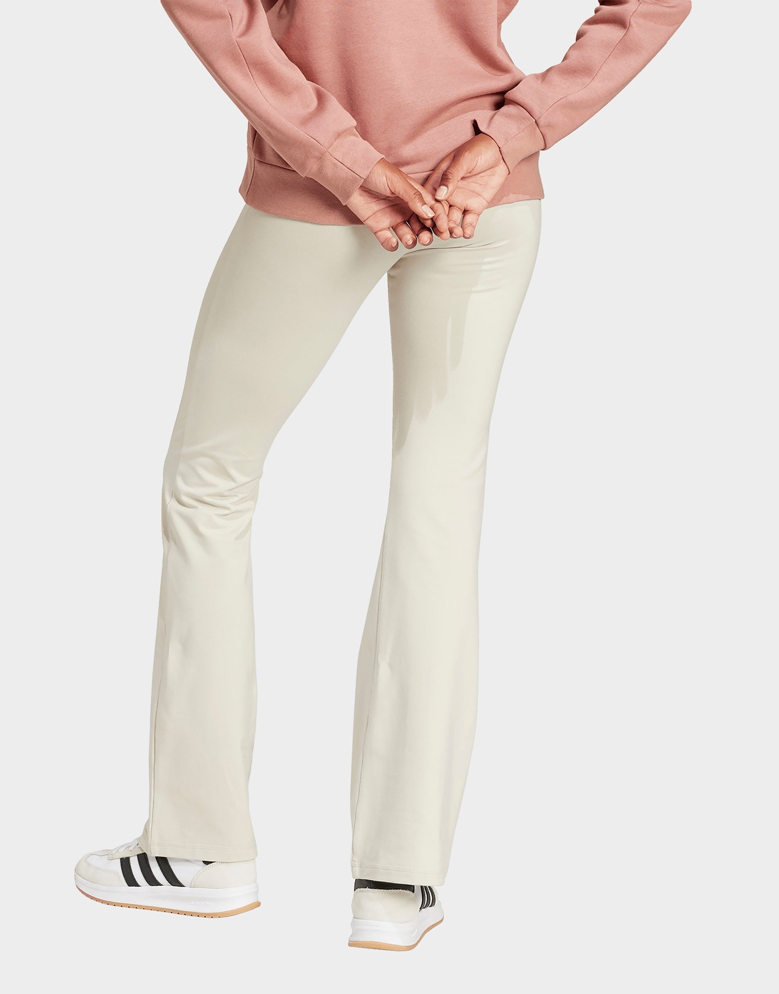 adidas Women's Essentials Small Logo Flared Leggings Wonder Alumina/White — foto 3