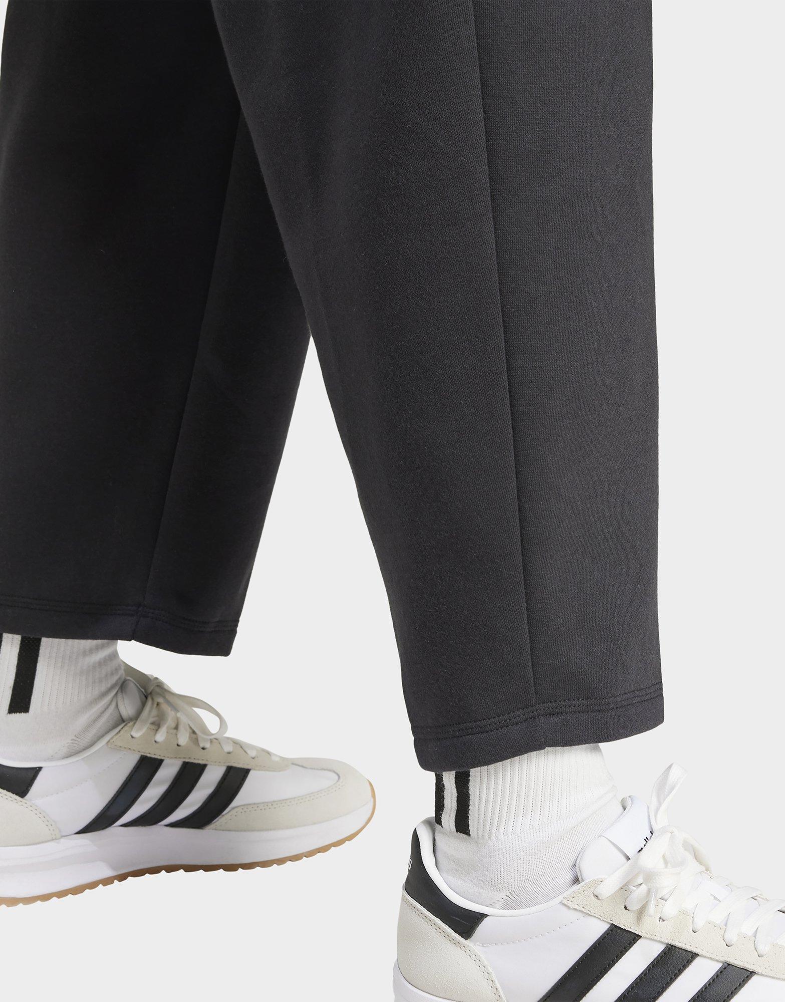 adidas Essentials Contemporary Logo Fleece Barrel Pants