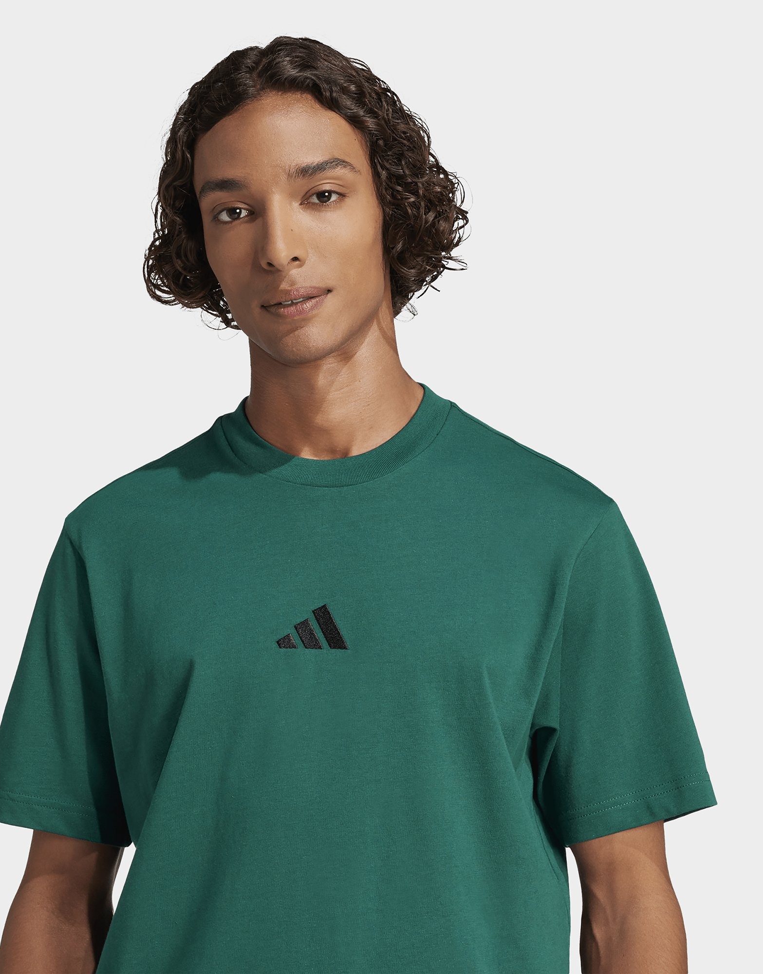 adidas Essentials Small Logo Single Jersey T-Shirt Collegiate Green/Black — foto 4