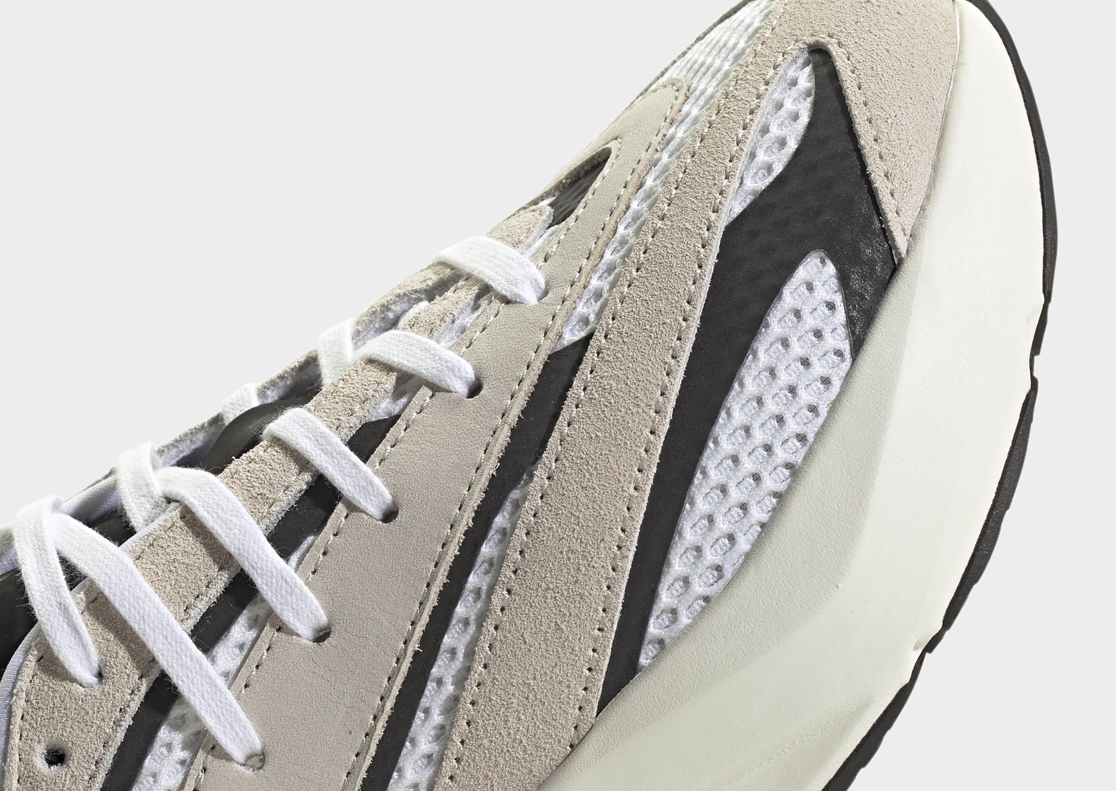 adidas Lightblaze Schoenen — foto 6 van 8