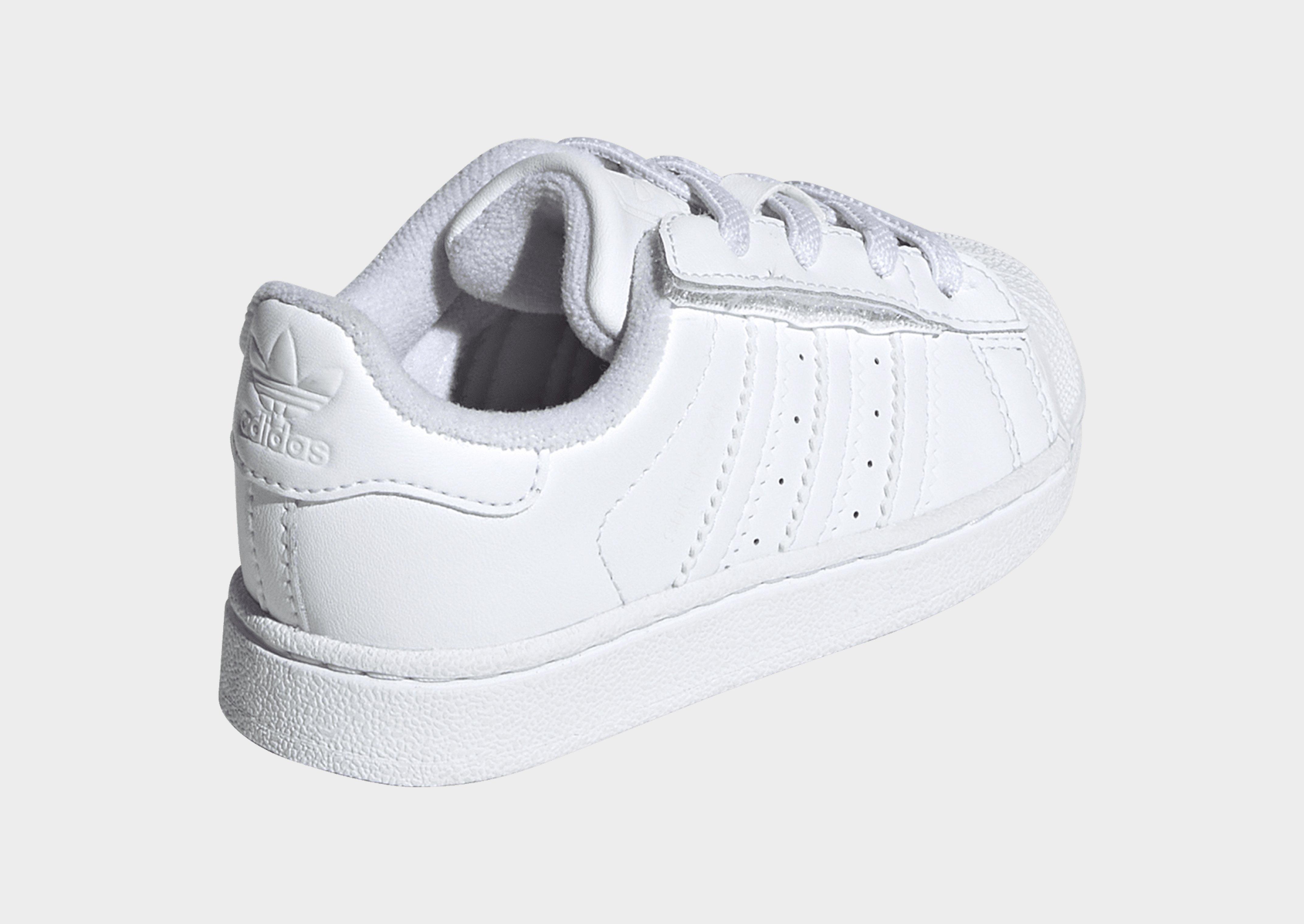 adidas Chaussure à lacets élastiques Superstar II Enfants
