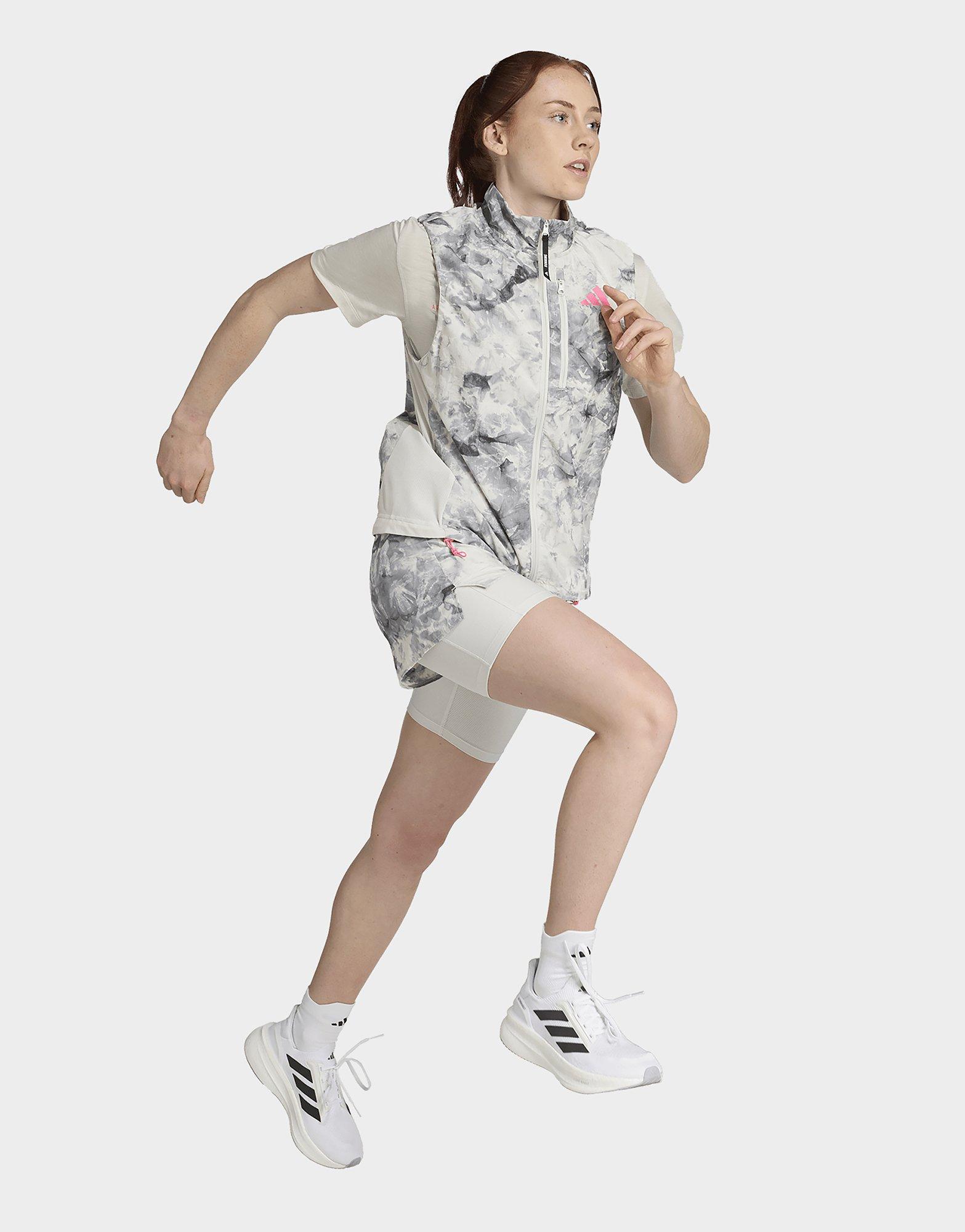 adidas Own The Run Spray Dye Bodywarmer