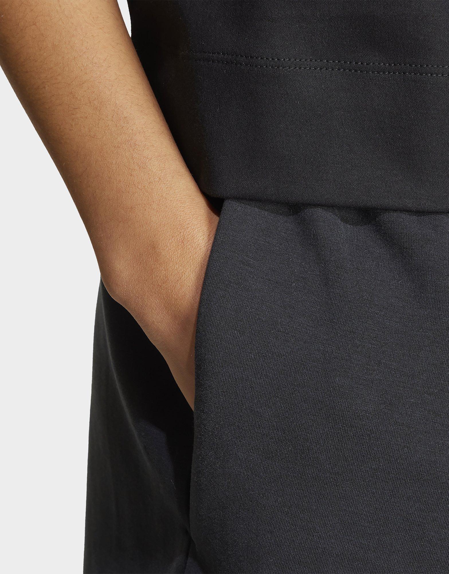 adidas Pantalón corto Soft Lux Loose