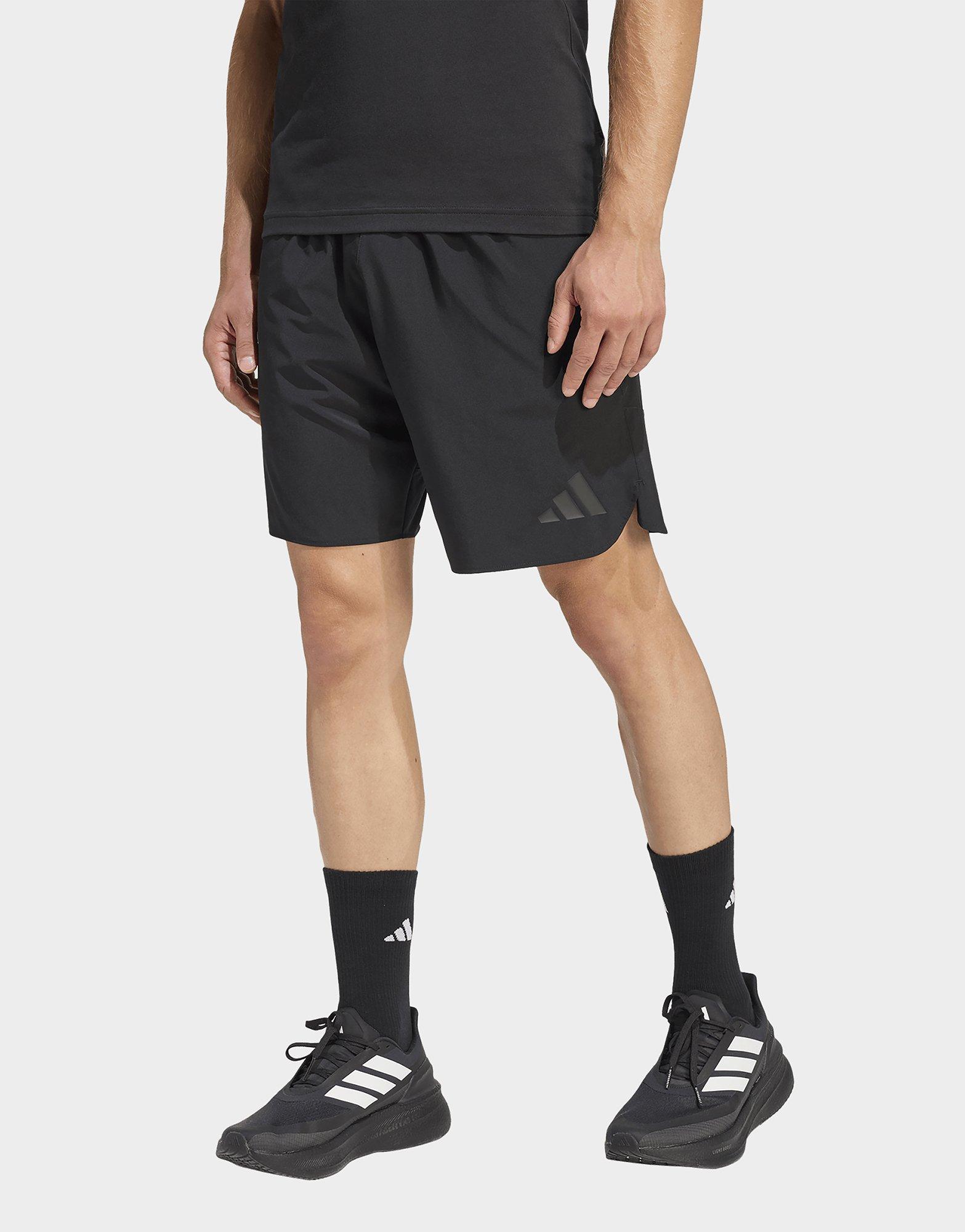 adidas Short Tiro Travel Woven