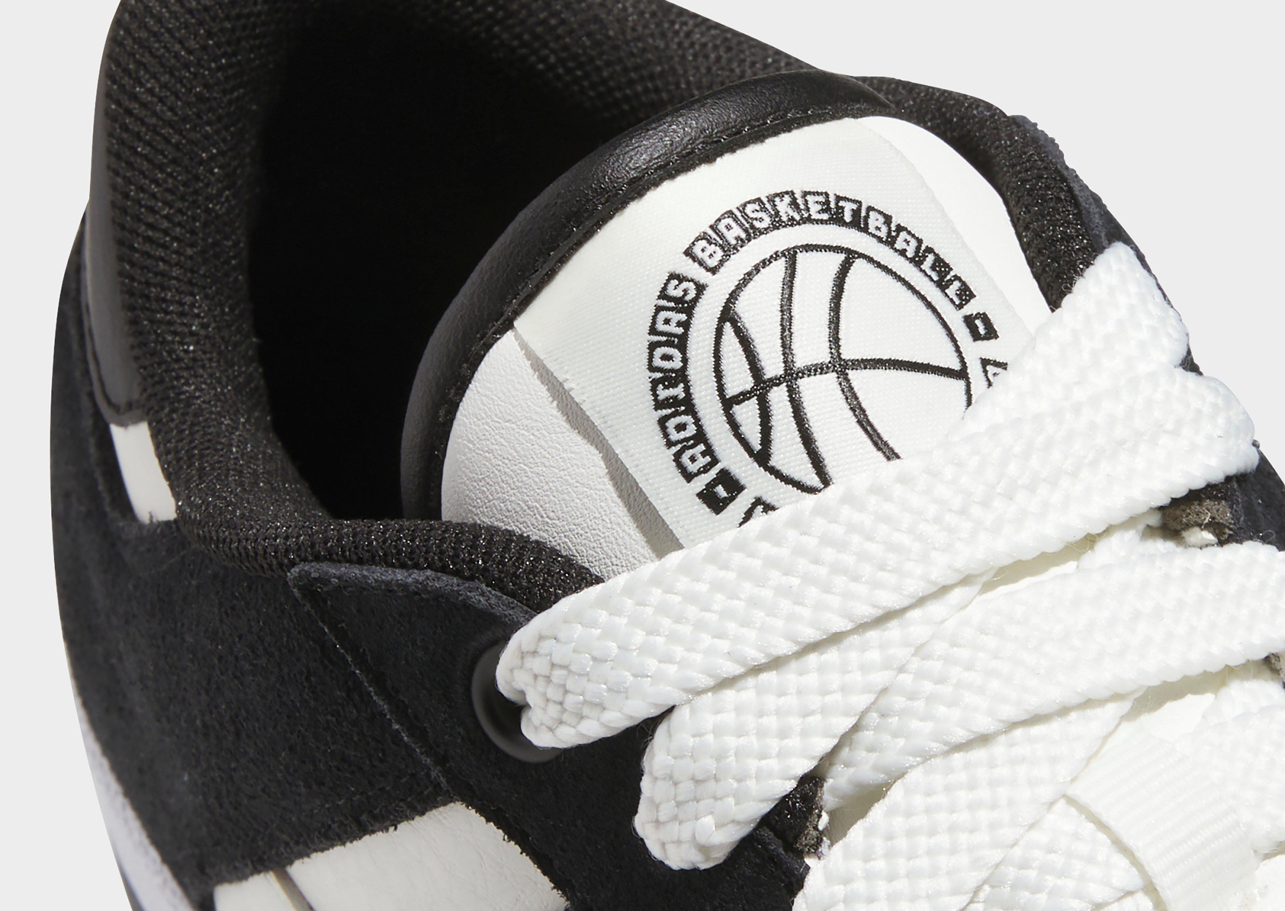 adidas Rapid Court Low Schoenen