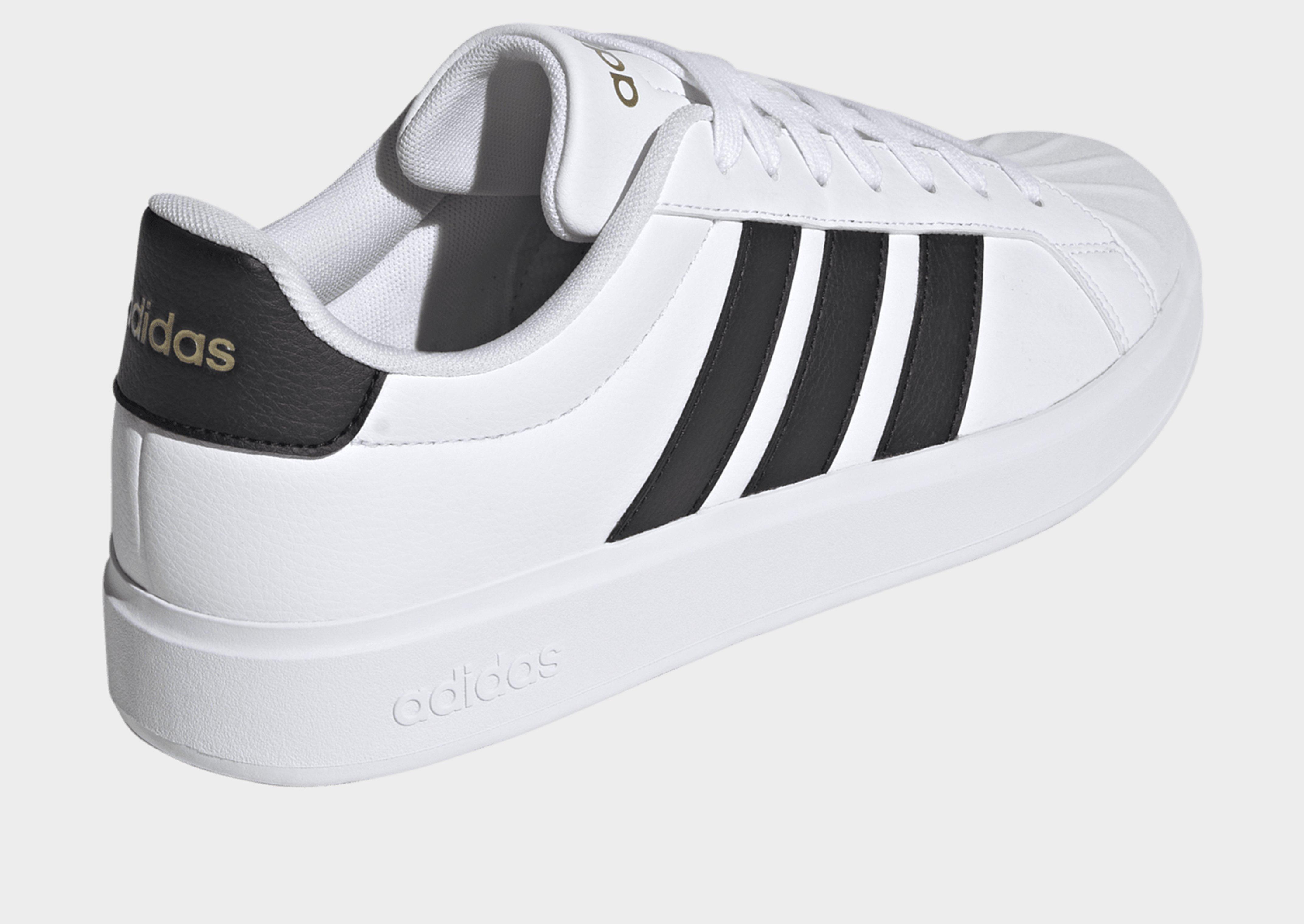 adidas Streettalk