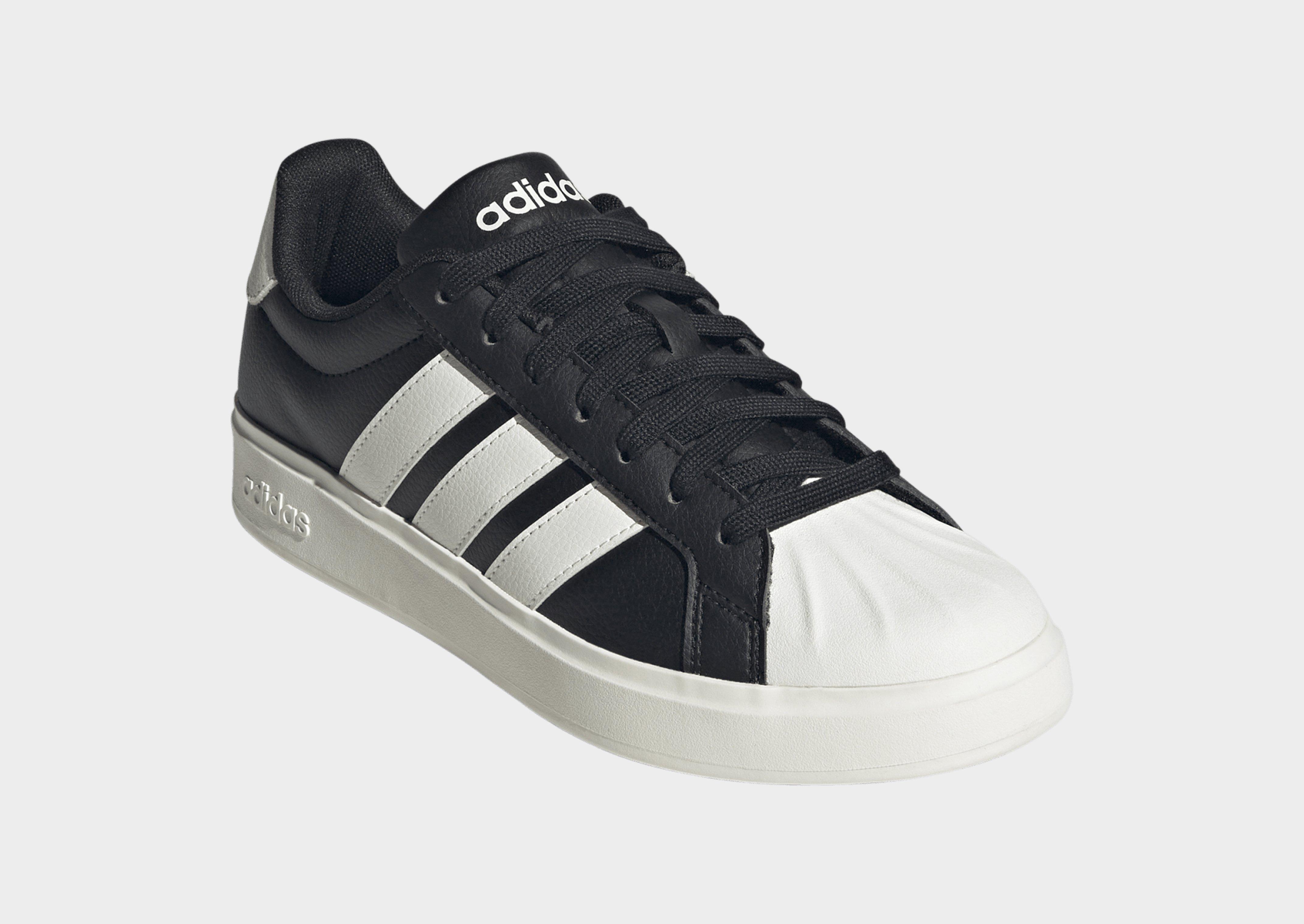 adidas Streettalk