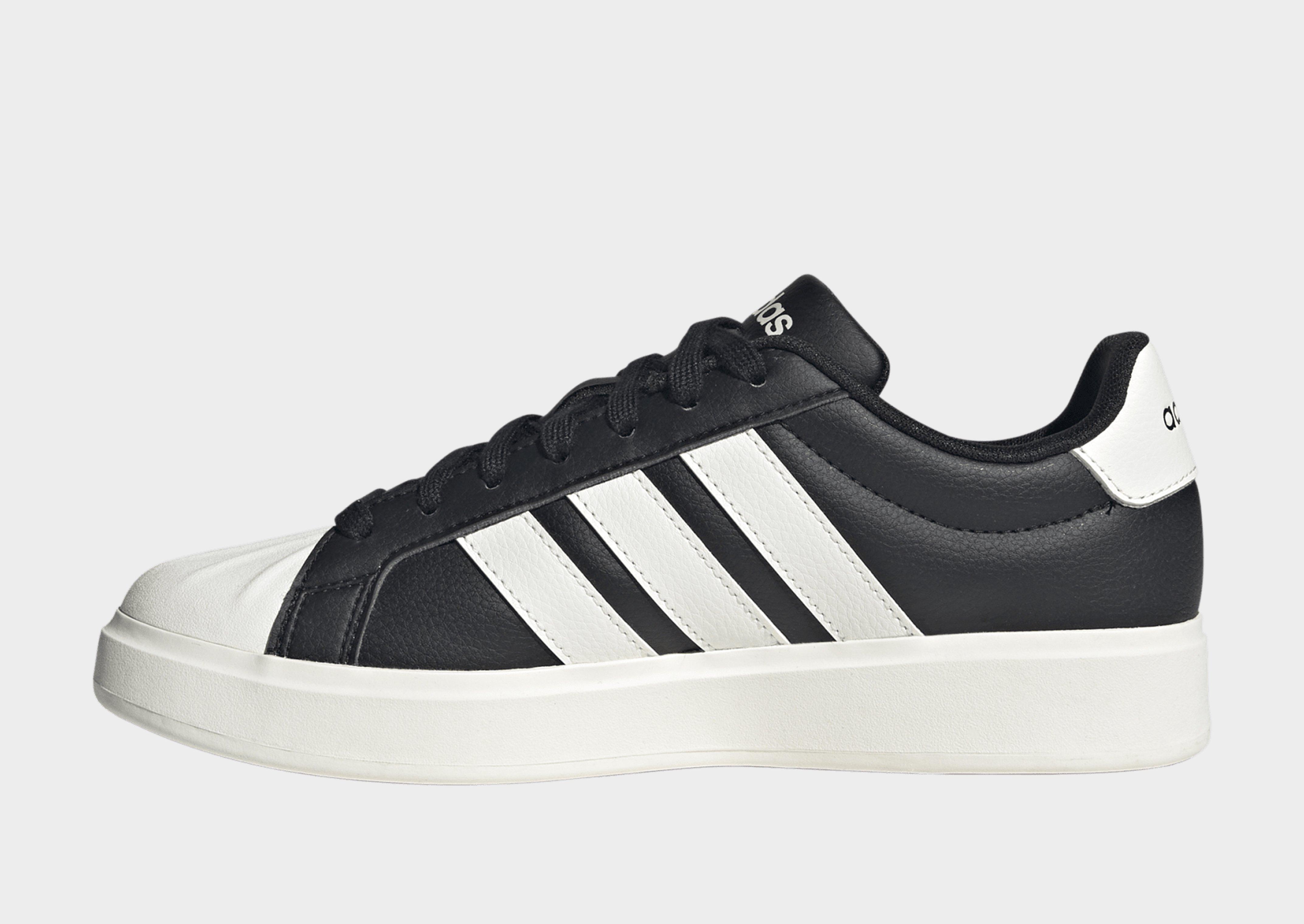 adidas Streettalk