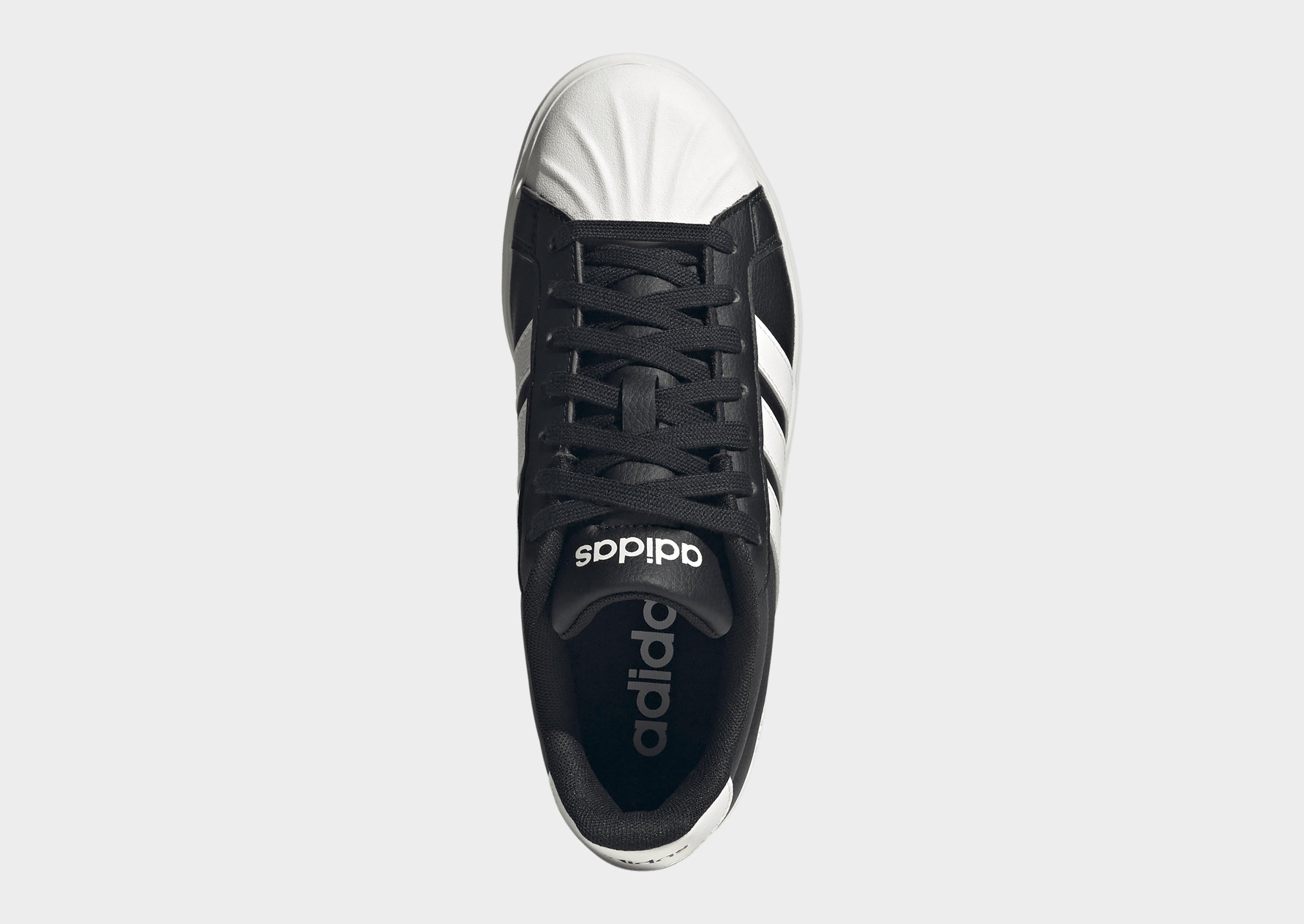 adidas Streettalk