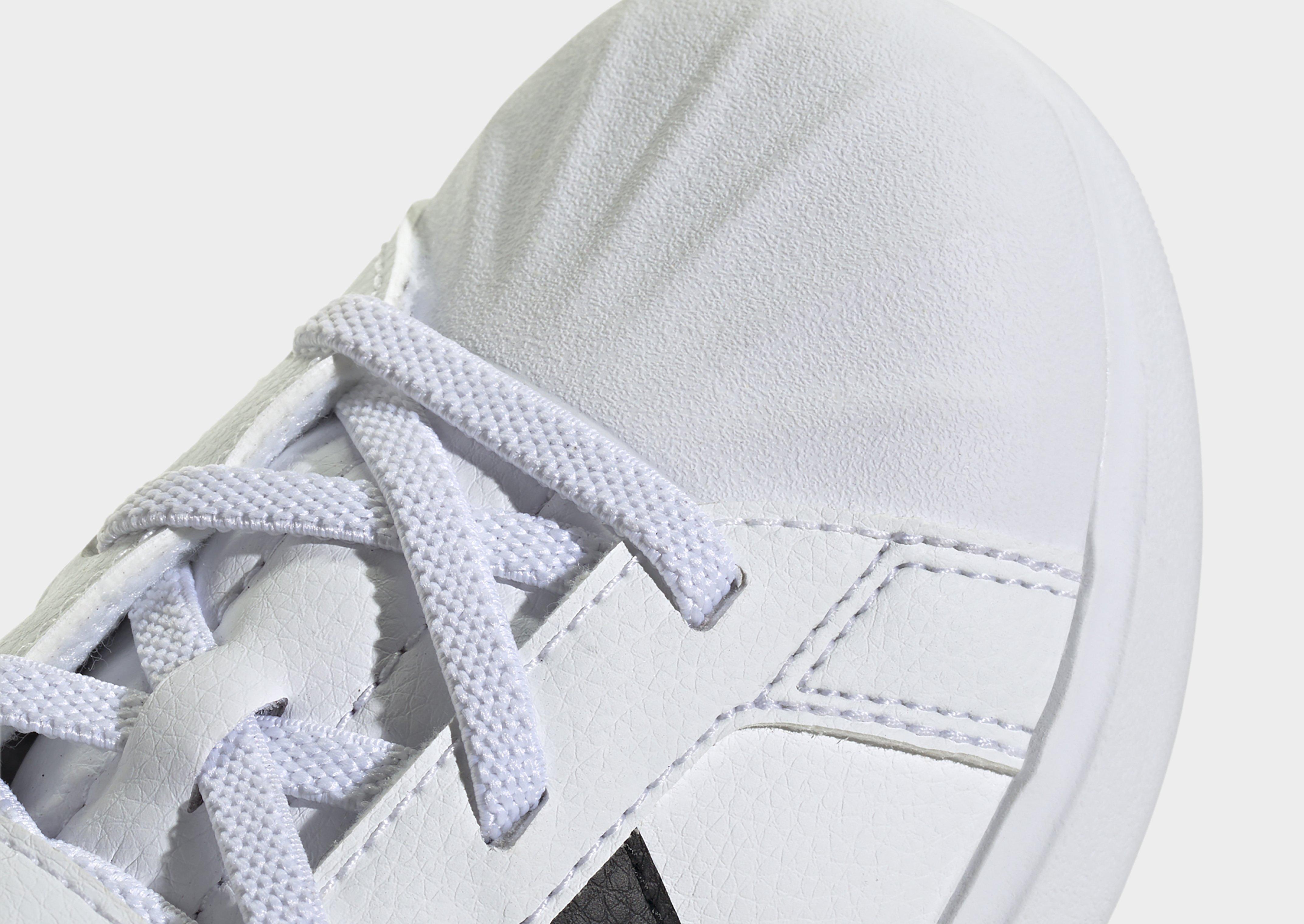 adidas Streettalk