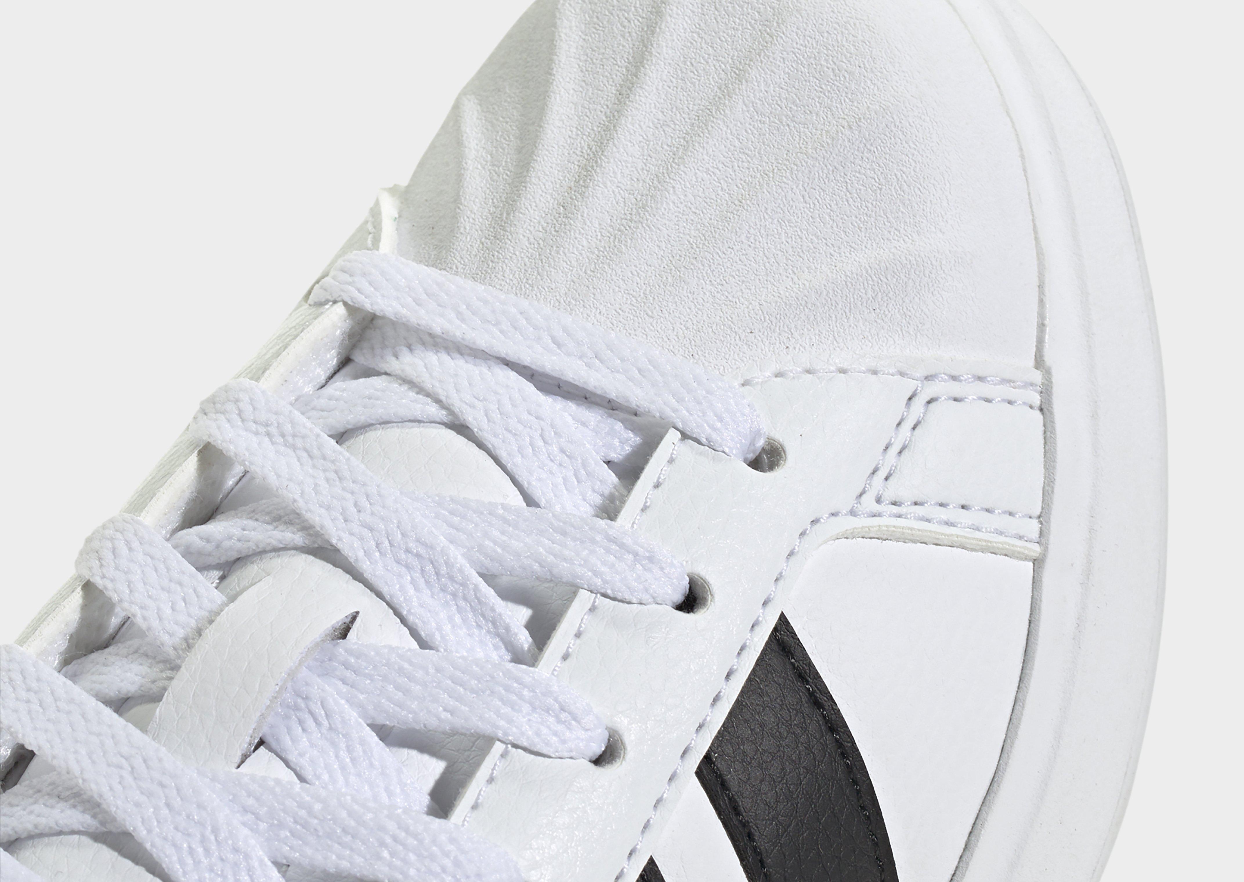 adidas Streettalk