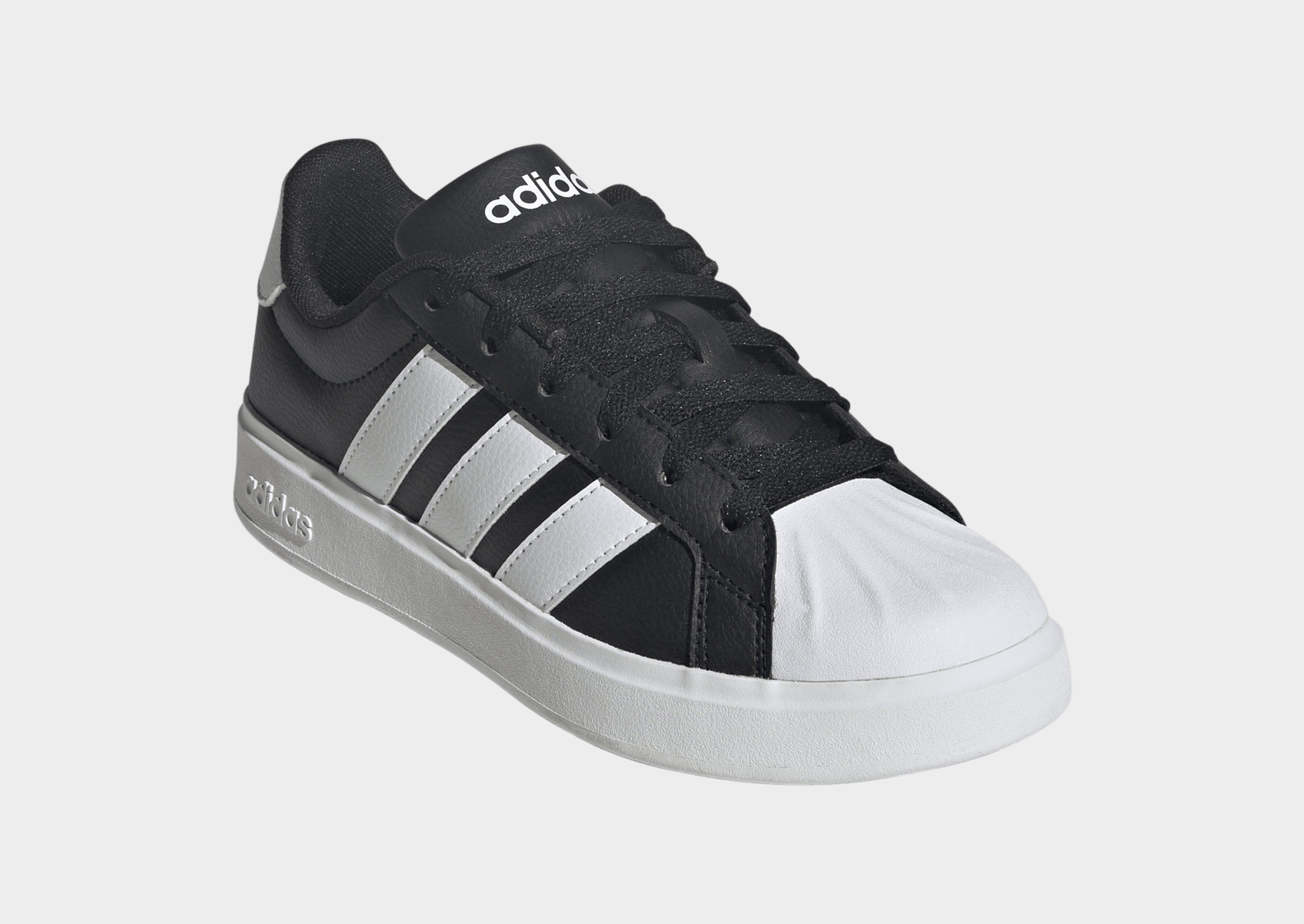 adidas Streettalk