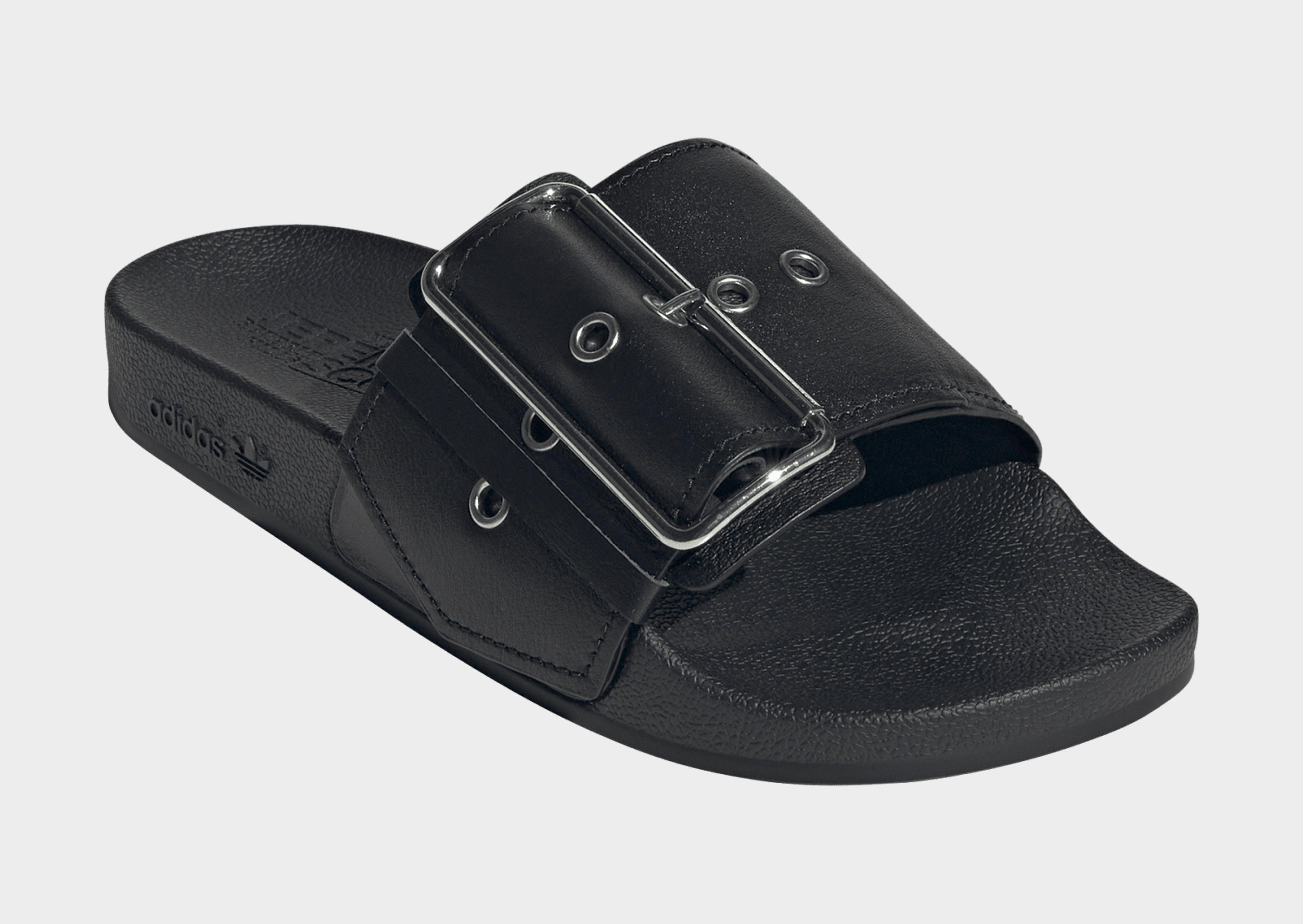 adidas adidas x Jeremy Scott adilette Badslippers