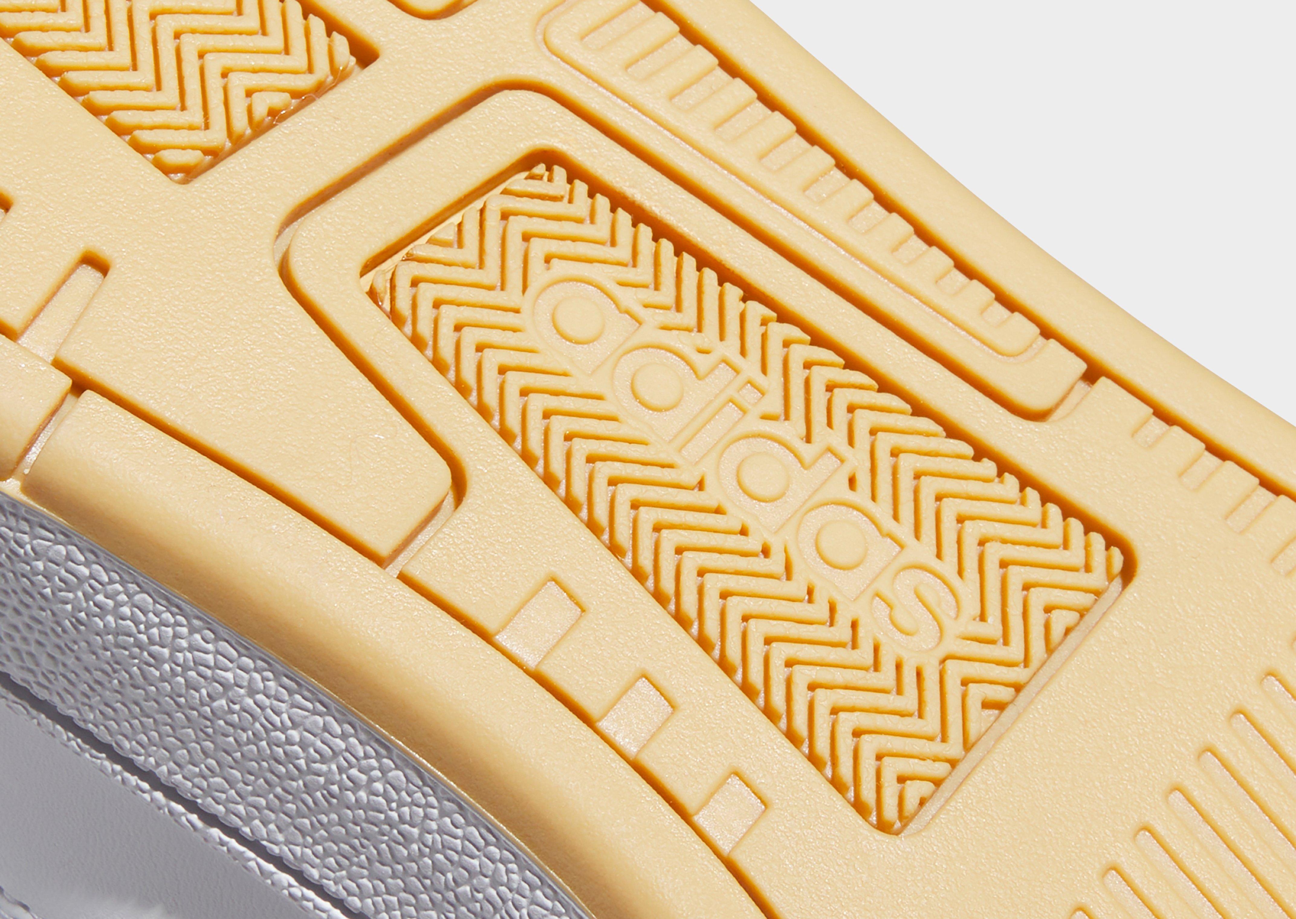 adidas Rapid Court Low Shoes