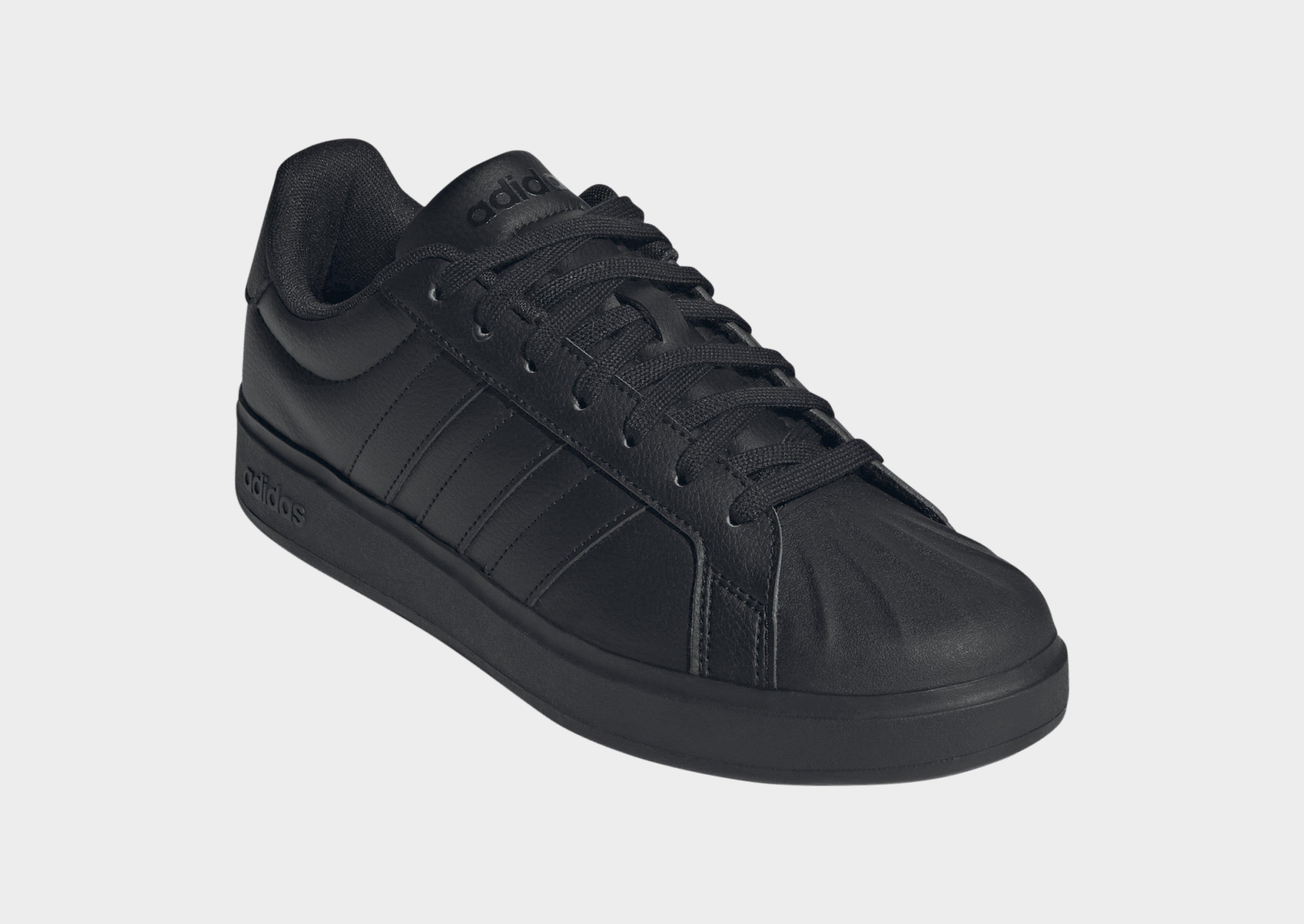 adidas Streettalk