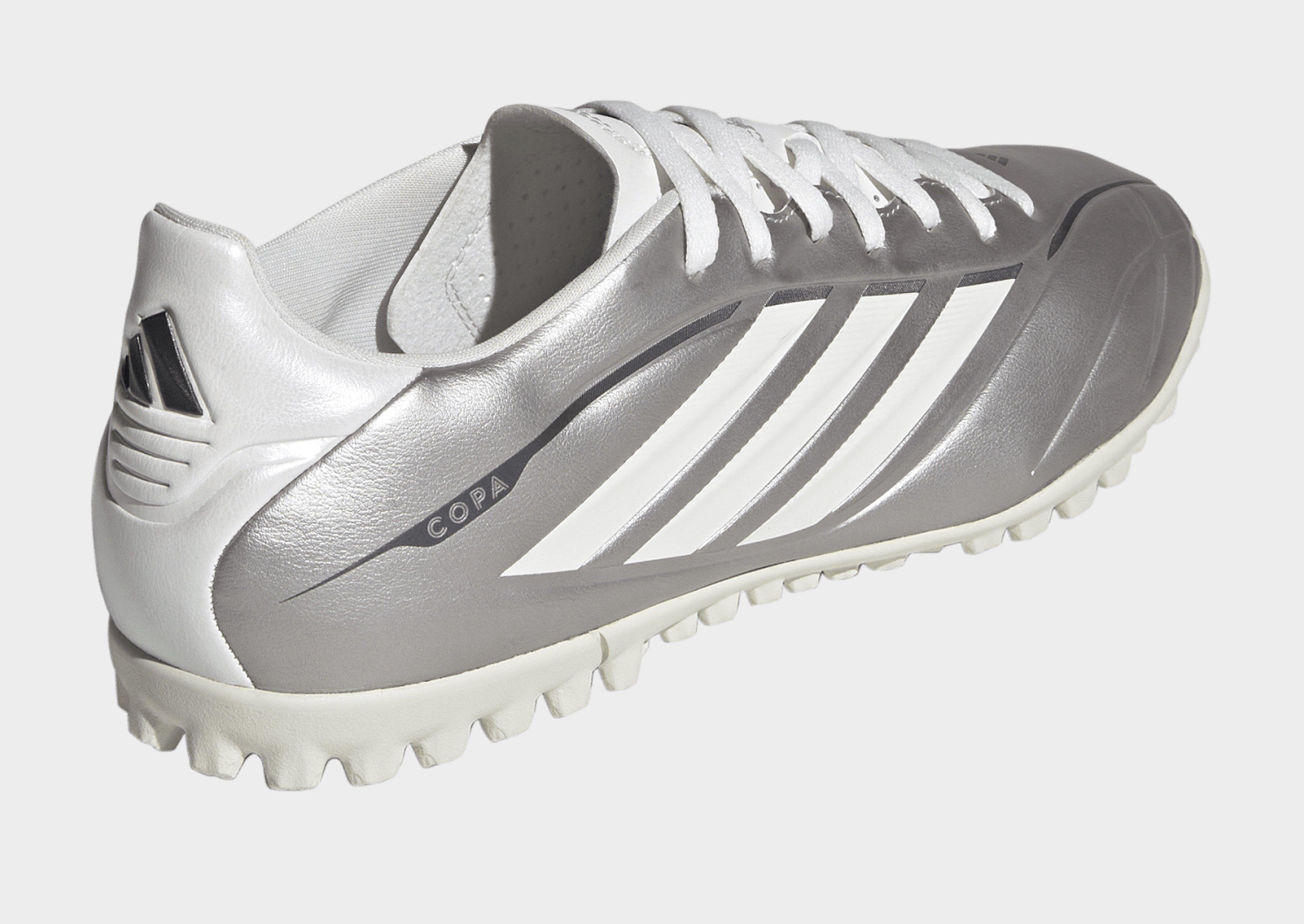 adidas Chaussure de football COPA PURE IV CLUB Turf