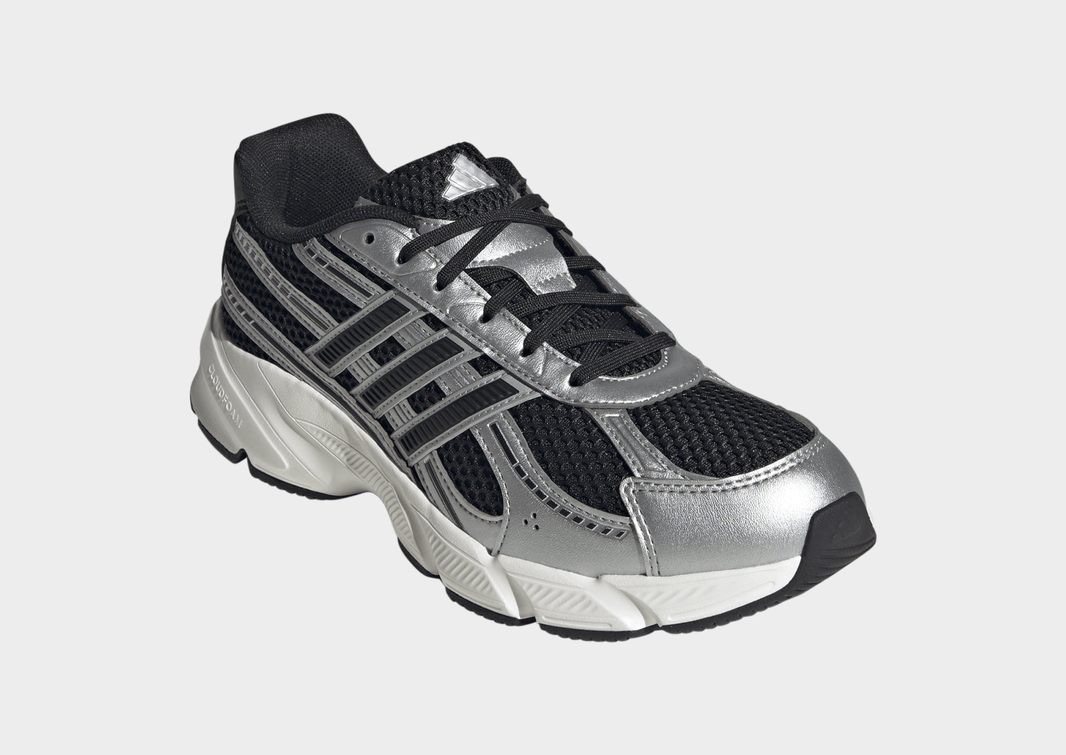 adidas Technochaos 2000 Shoes