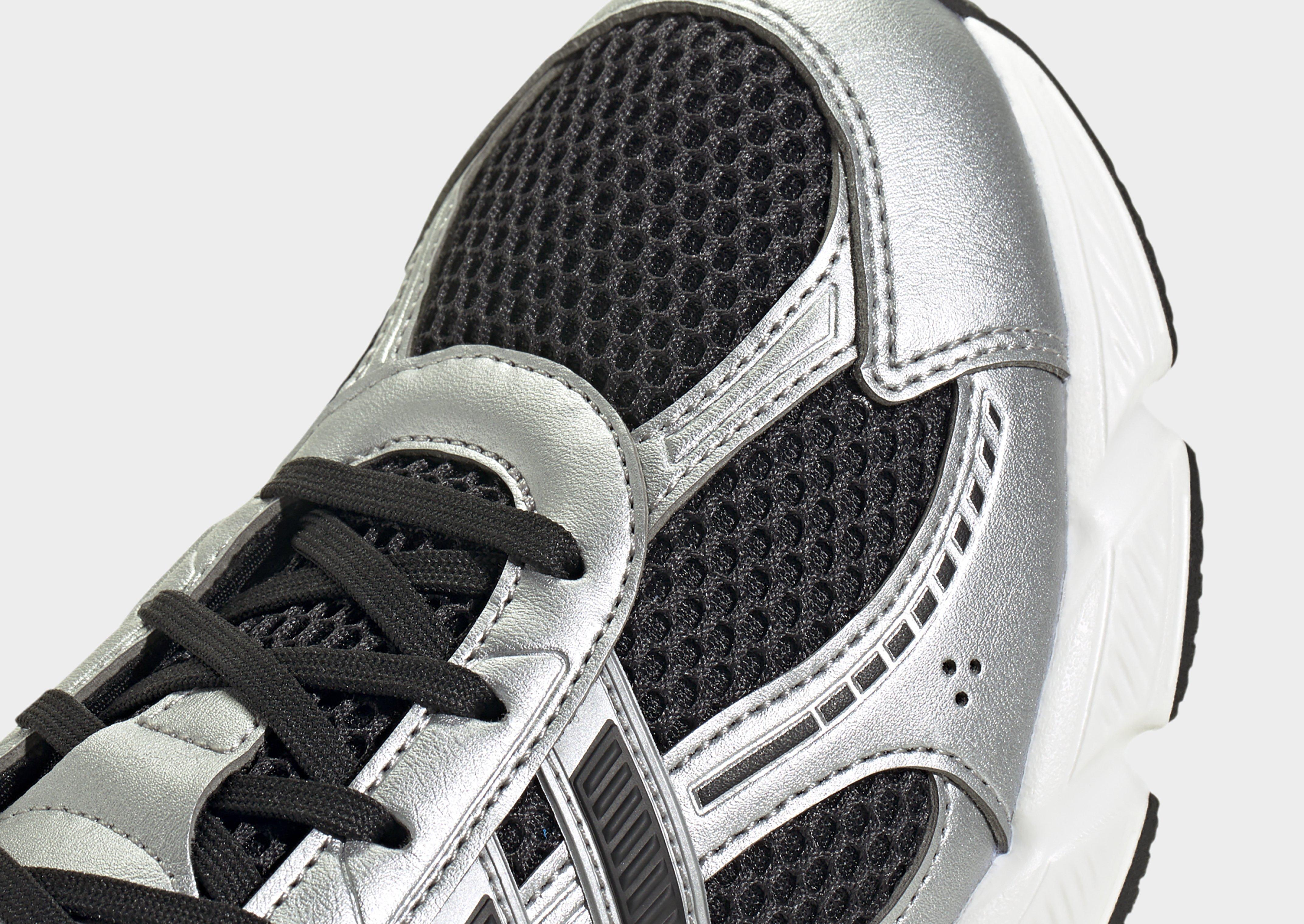 adidas Technochaos 2000 Shoes